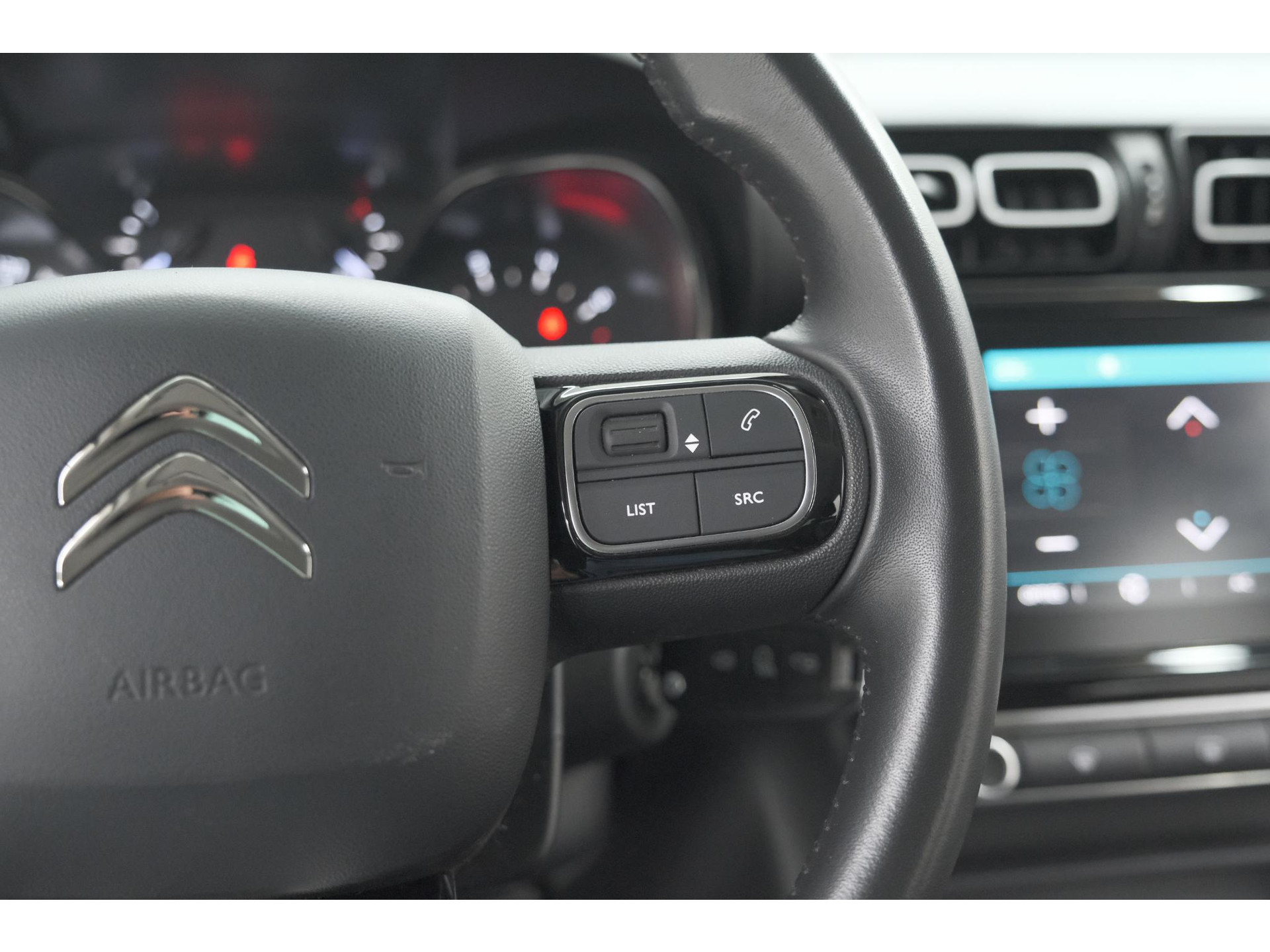 Citroen C3 Aircross PureTech 110 Feel | Navigatie | Parkeersensoren | Climate Control | Apple Carplay