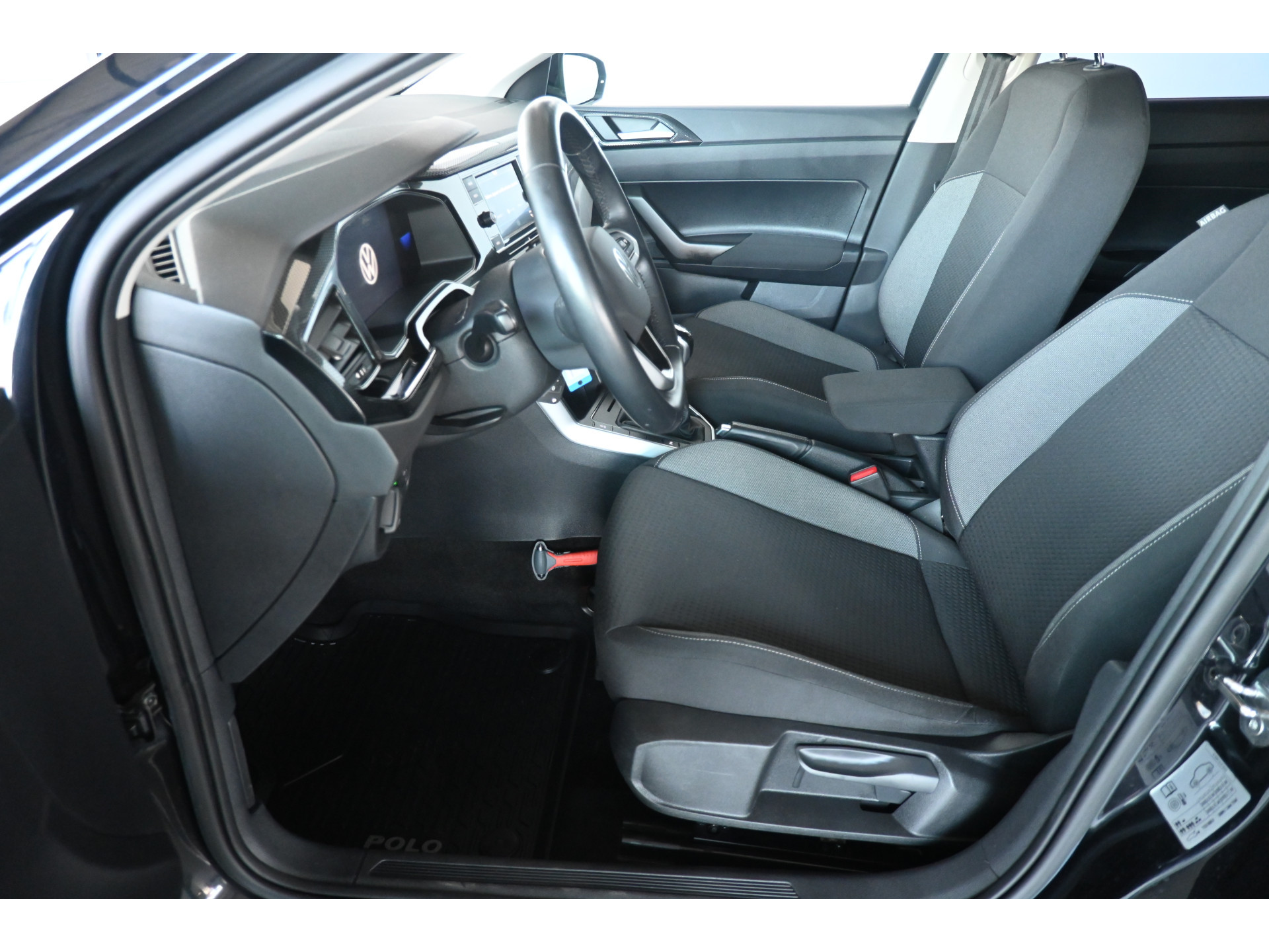 Volkswagen Polo 1.0 TSI Life Facelift! Airco Apple CarPlay Virtual Cruise Control 1e Eigenaar! Inruil Mogelijk!