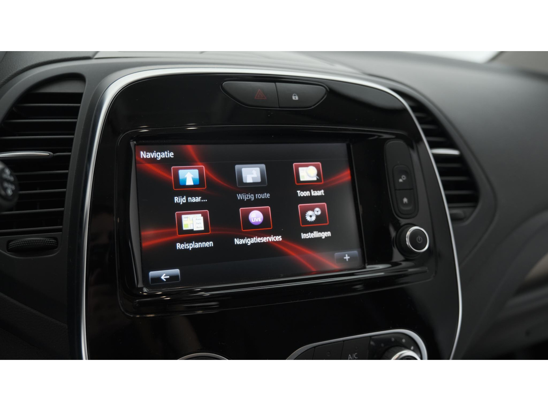 Renault Captur 1.3 TCe Intens | Trekhaak afneembaar | Navigatie | Parkeersensoren