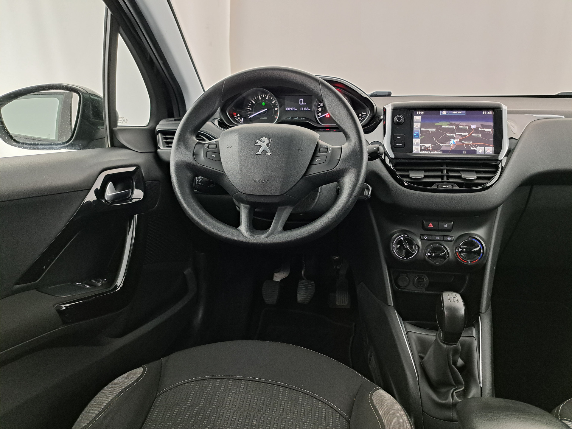 Peugeot 208 1.2 PureTech Blue Lion *AIRCO | NAVI-FULLMAP | COMFORT-SEATS | CRUISE | PDC*