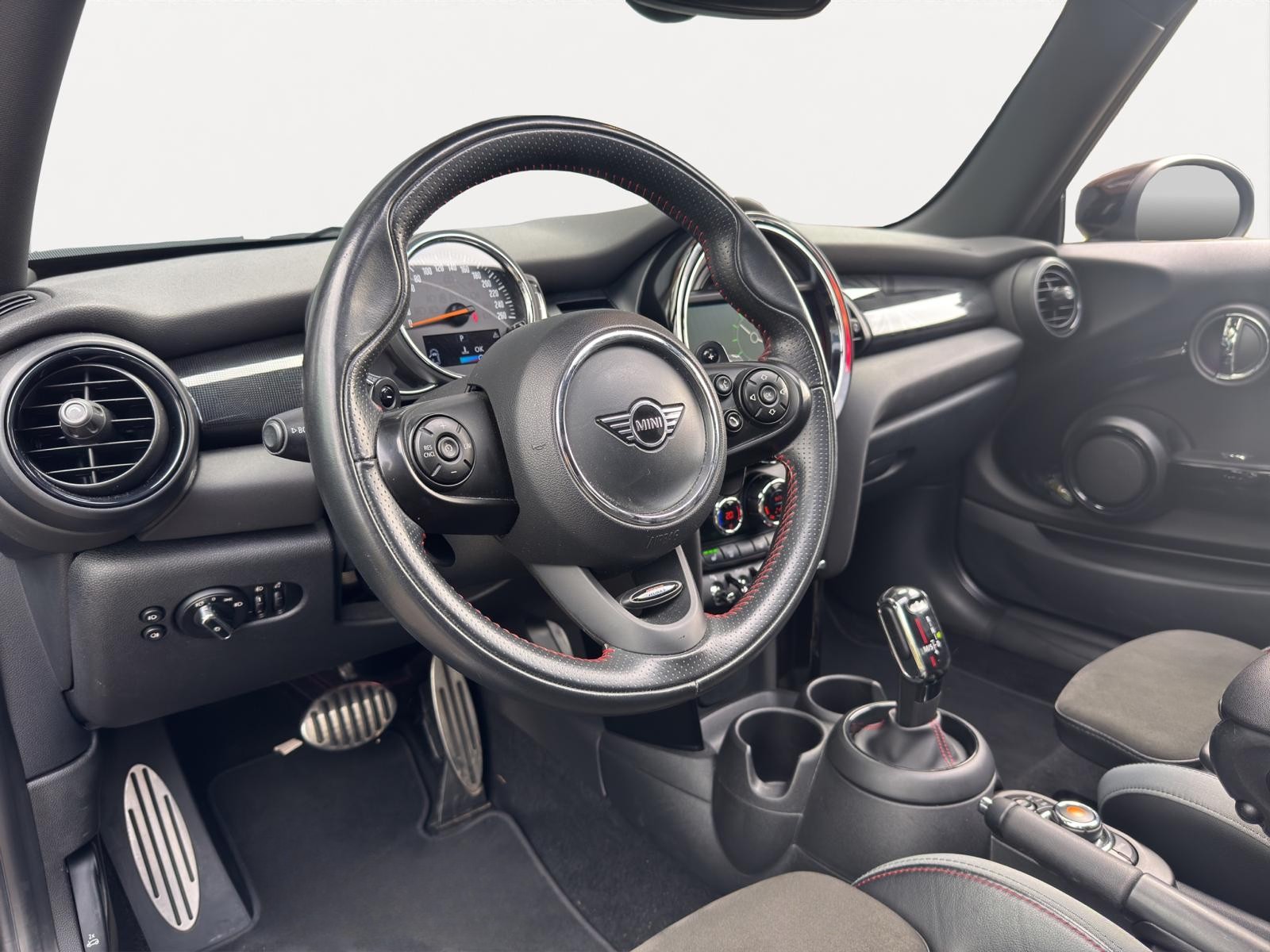 MINI 3-Deurs 2.0 Cooper S 192PK John Cooper Works Pano Schaalstoelen