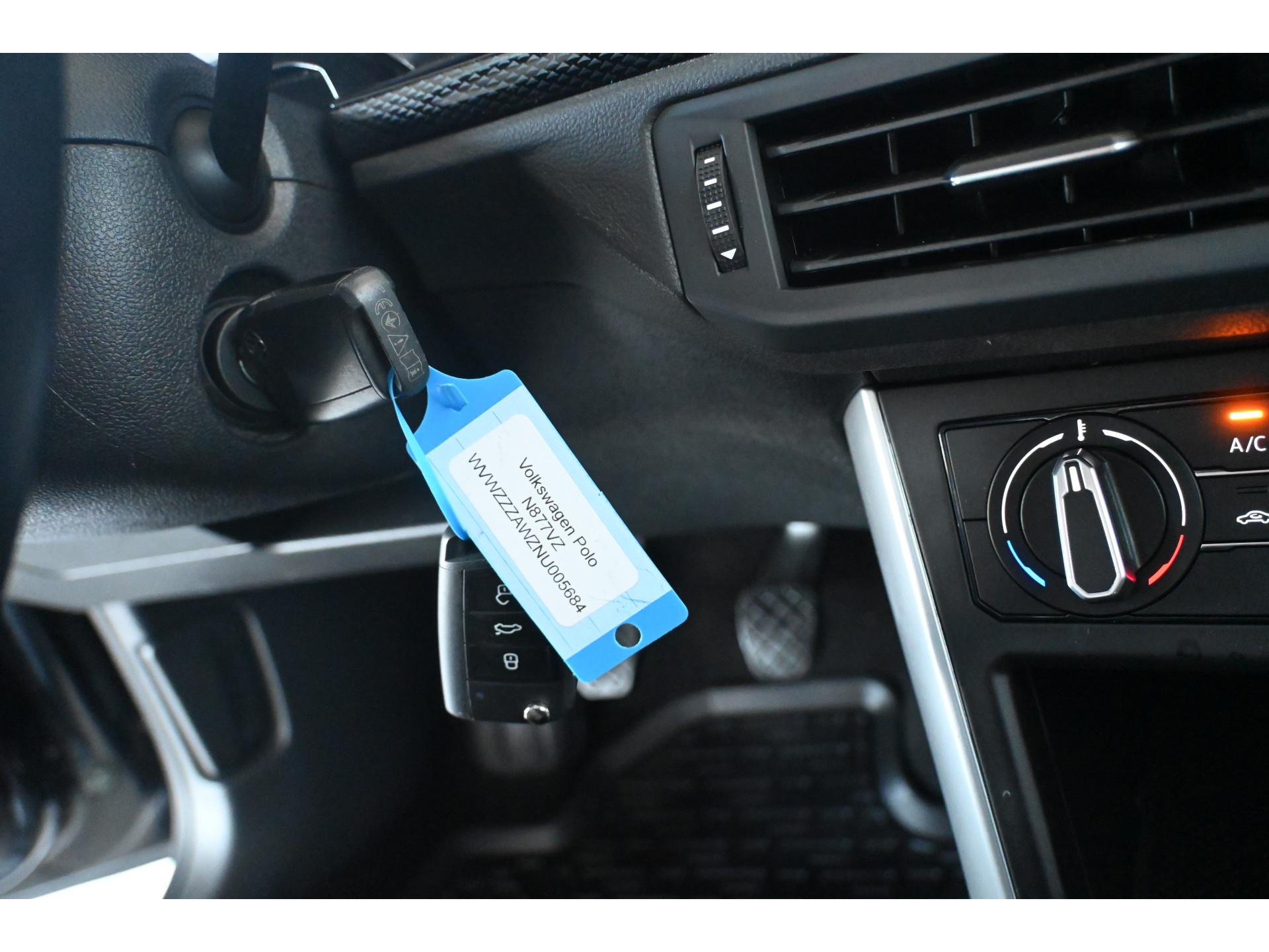 Volkswagen Polo 1.0 TSI Life Facelift! Airco Apple CarPlay Virtual Cruise Control 1e Eigenaar! Inruil Mogelijk!