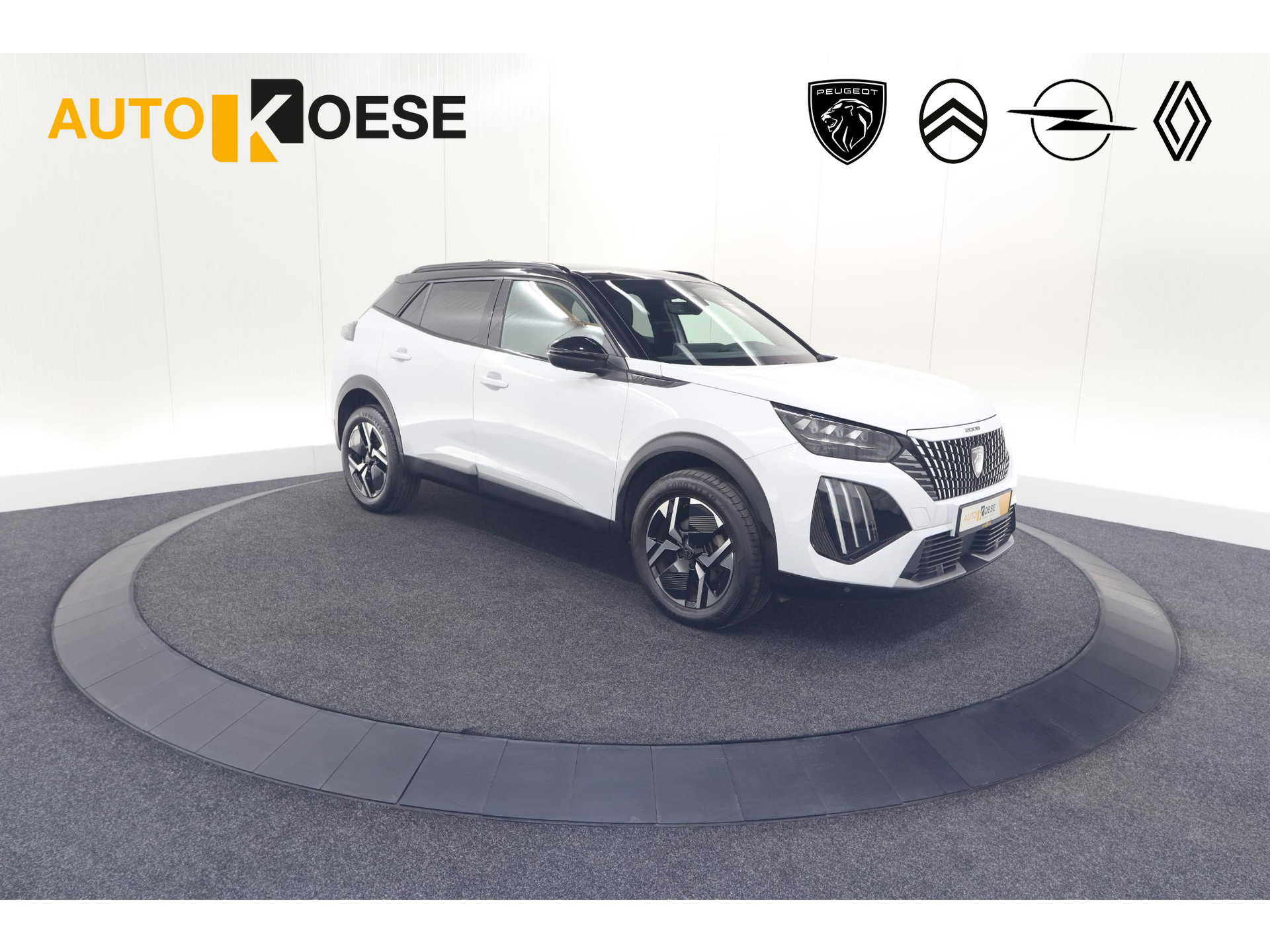 Peugeot 2008 PureTech 130 EAT8 GT | Camera | Apple Carplay | Parkeersensoren | 17 Inch Lichtmetalen Velgen