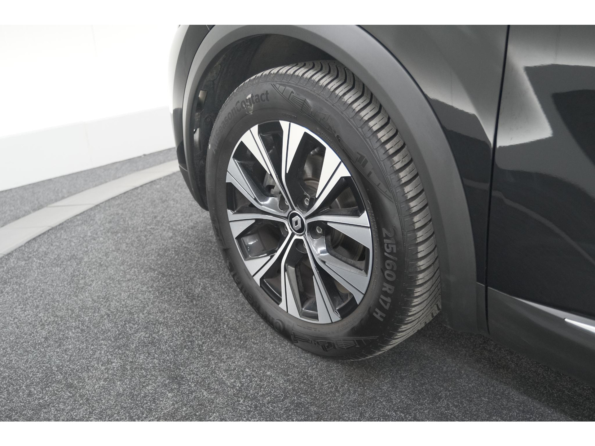 Renault Captur 1.6 E-Tech full hybrid 145 techno | Pack Full Screen | Camera | Navigatie | Allseason Banden