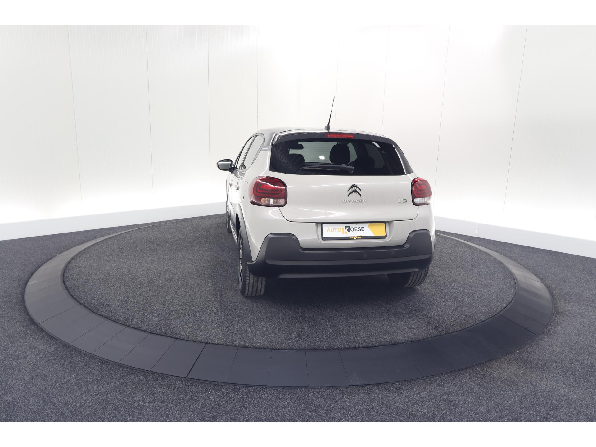 Citroen C3 PureTech 82 S&S Feel Edition | Apple Carplay | Parkeersensoren | Stoelverwarming | Climate Control