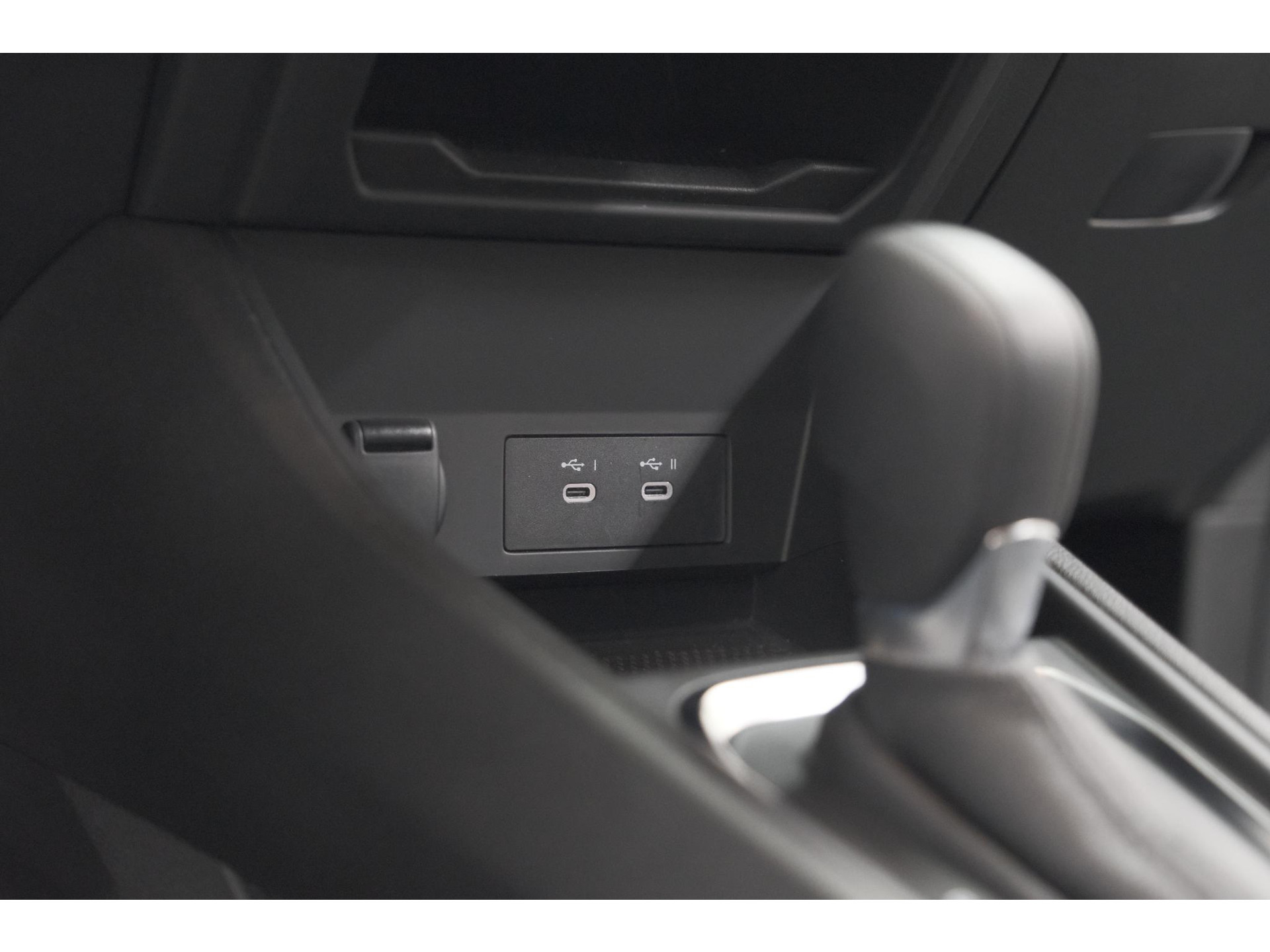 Renault Captur Mild Hybrid 160 EDC Techno | Camera | Navigatie | Apple Carplay | Pack Full Screen