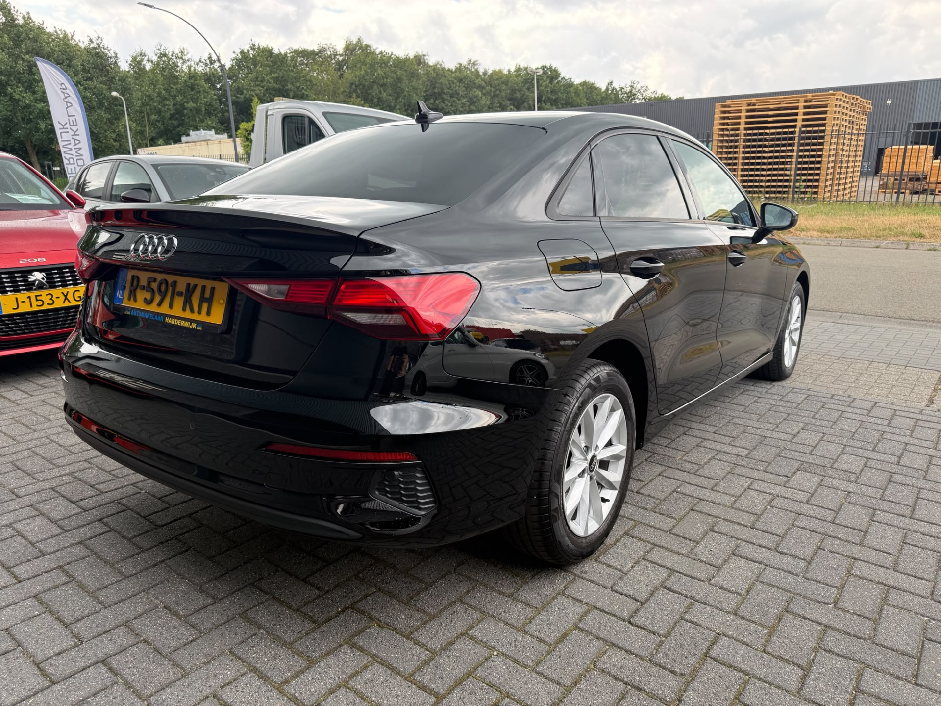 Audi A3 Limousine 30 TFSI Pro Line | 2E EIGENAAR | AUTOMAAT | 3/6 OF 12MND GARANTIE | APPLE CARPLAY | CRUISE | CLIMA | LMV |