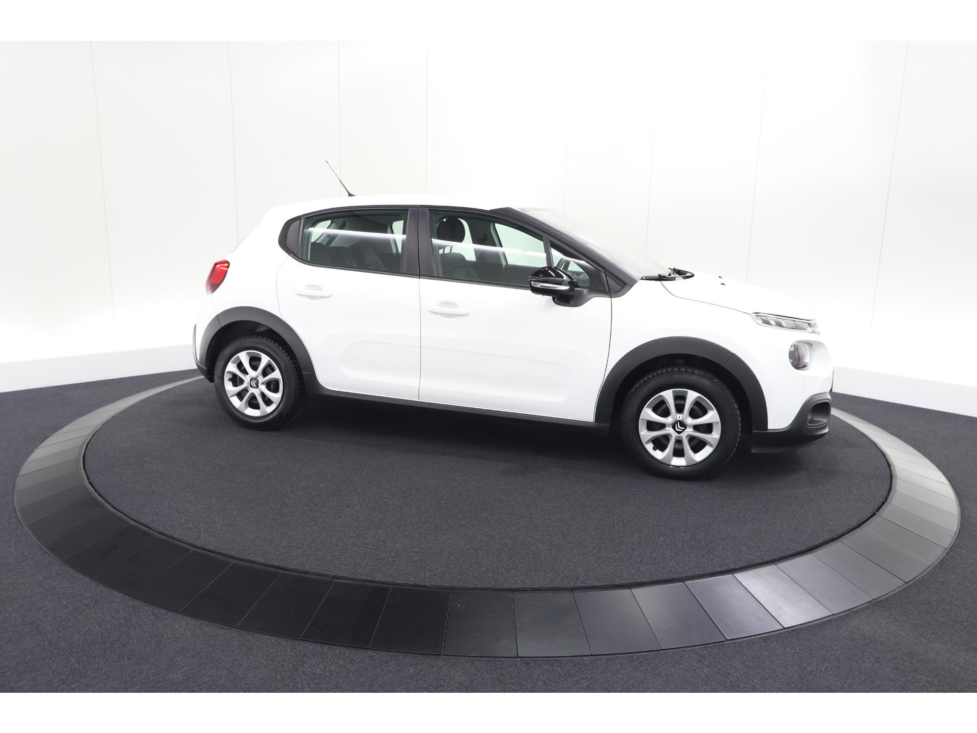 Citroen C3 PureTech 82 S&S Feel | Airco | Trekhaak | Bluetooth | Cruise Control