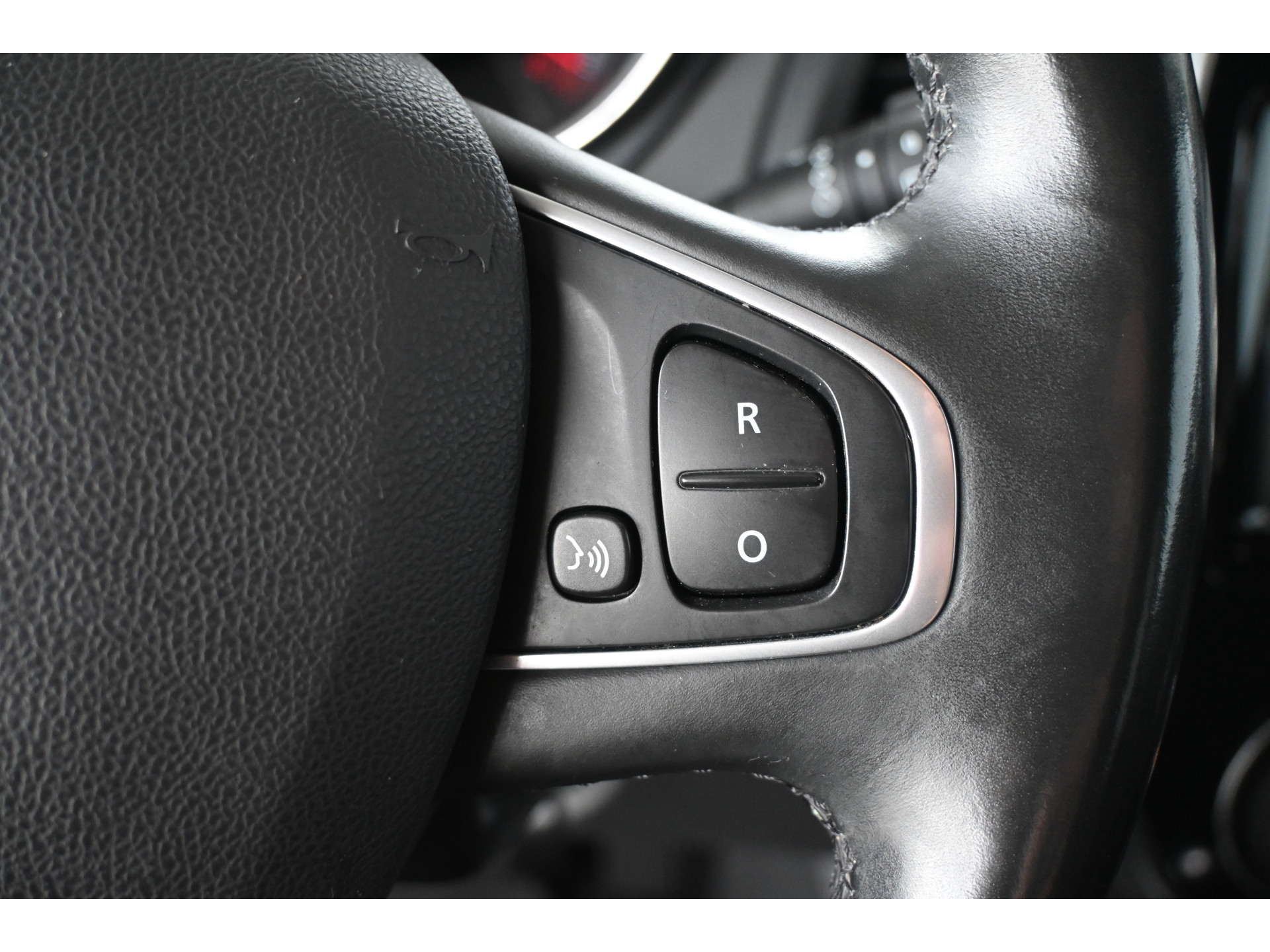 Renault Captur 0.9 TCe Intens Easy Life Nap! Clima Cruise Led Navigatie Lichtmetaal 1e Eigenaar! 100% Onderhouden! Inruil Mogelijk!