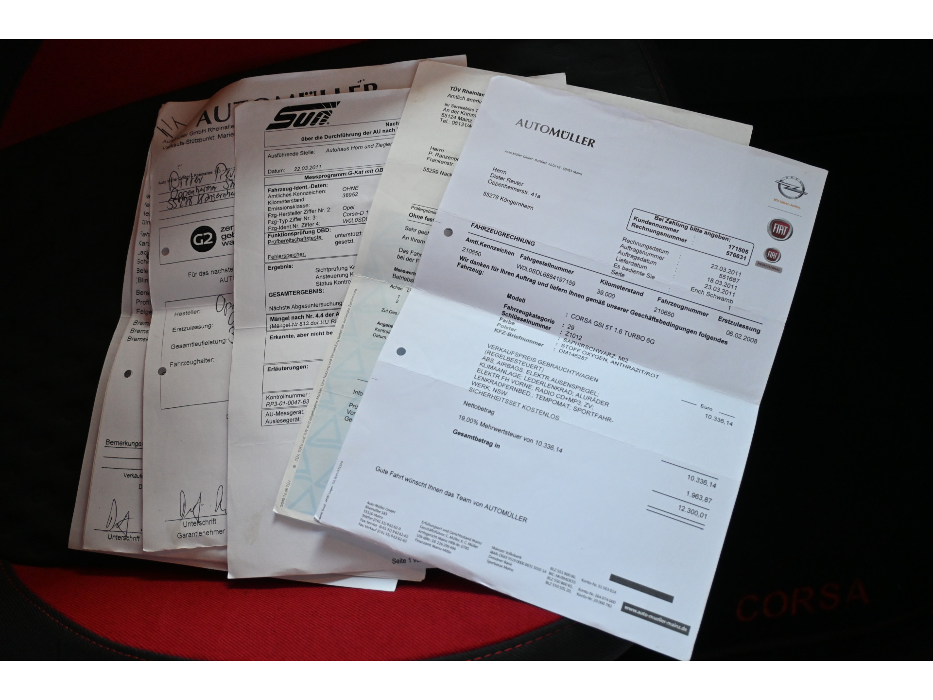 Opel Corsa 1.6-16V GSI 150 PK! Cruise control Lichtmetaal Navigatie Xenon Elektrisch Pakket Inruil Mogelijk!