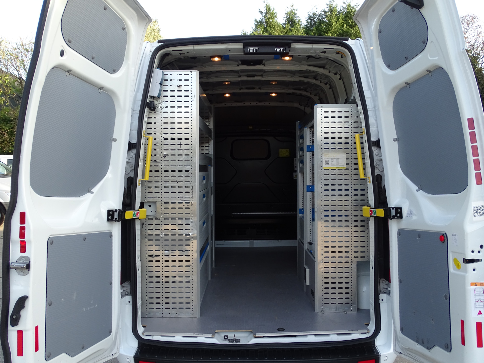 Ford Transit Custom Euro 6 | Sortimo inrichting + stroom