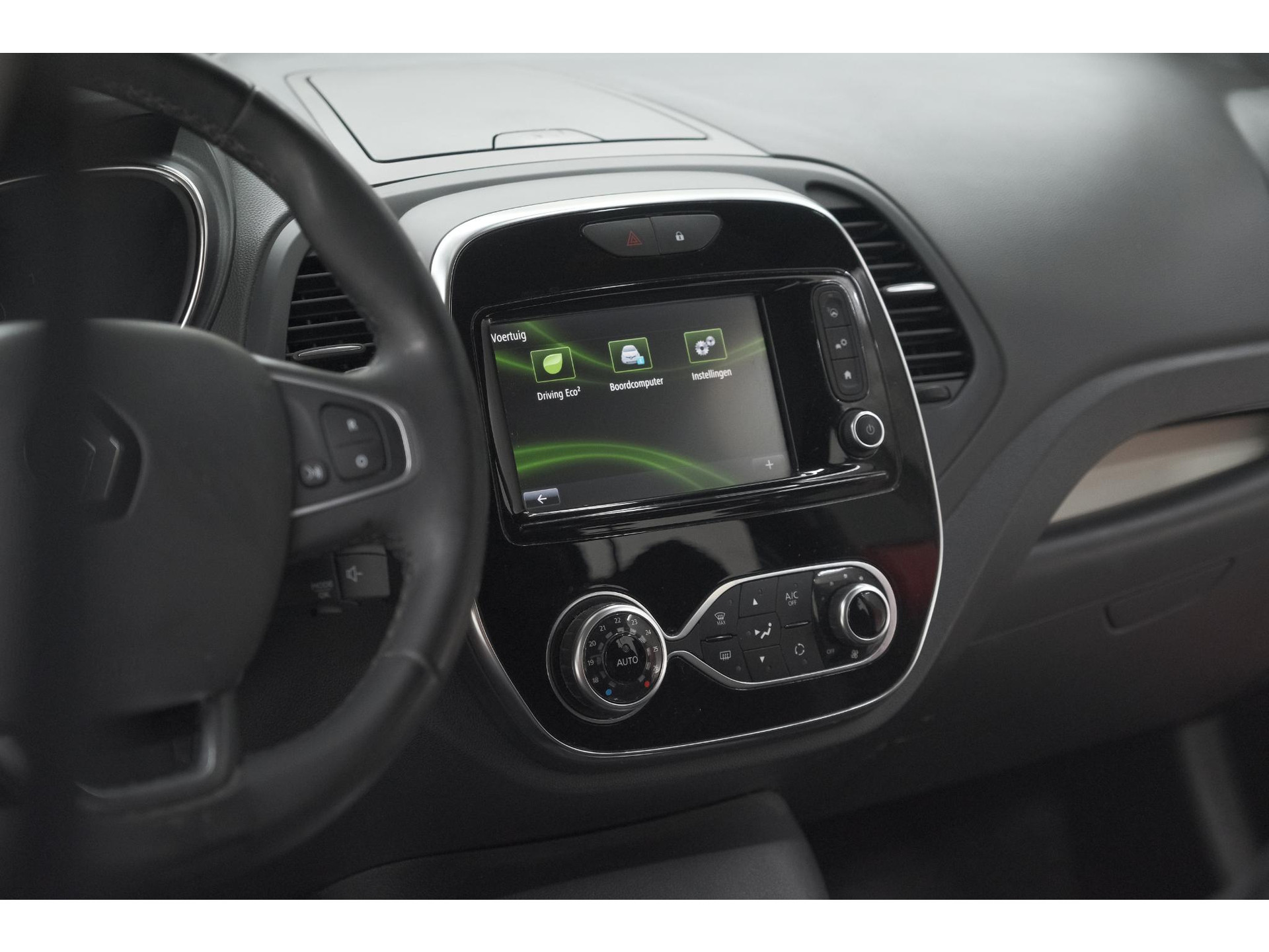 Renault Captur TCe 90 Intens | Trekhaak | Camera | Dodehoekdetectie | Navigatie