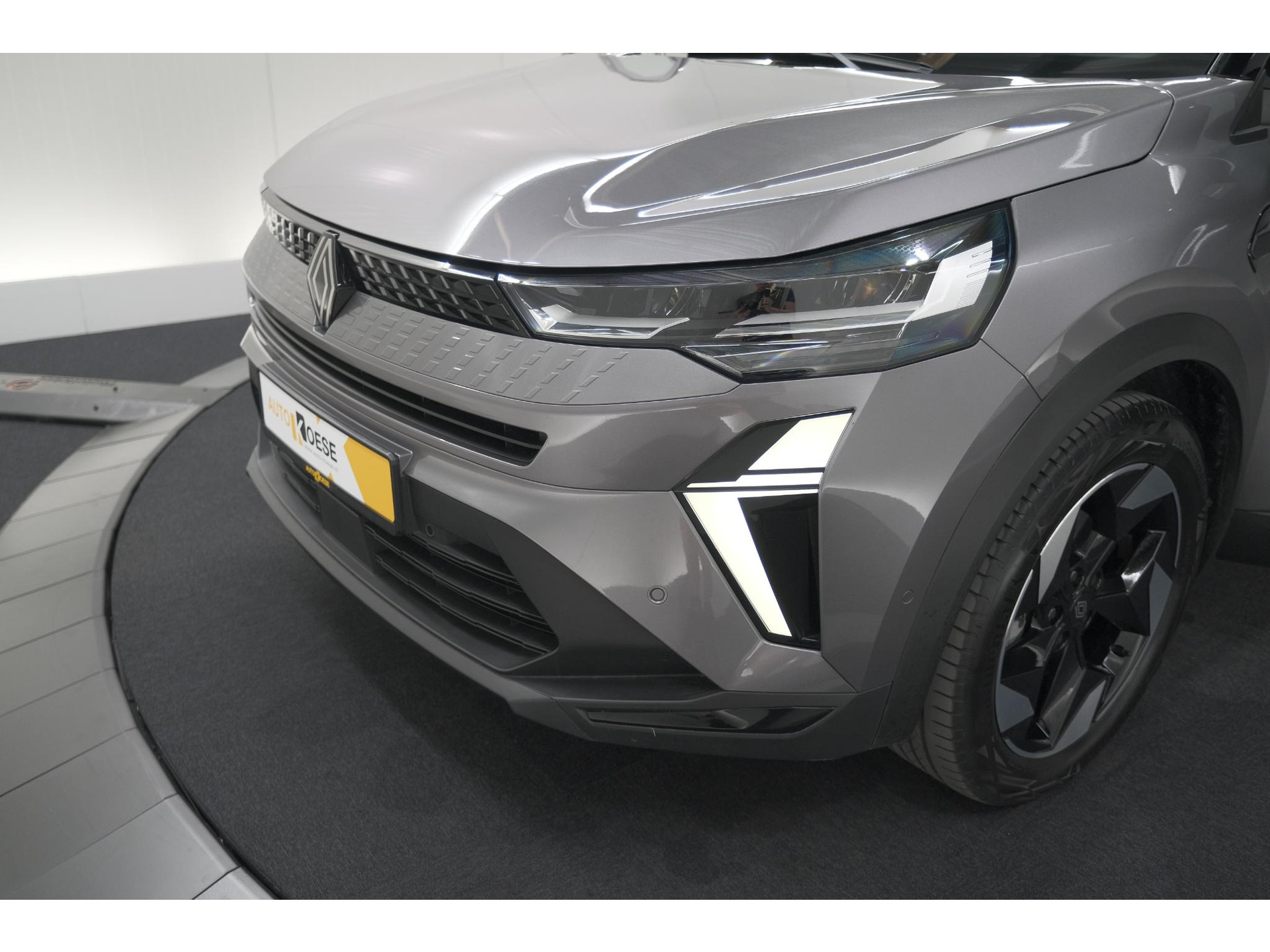 Renault Captur 1.6 E-Tech full hybrid 145 techno | Camera | Navigatie | Apple Carplay | Parkeersensoren