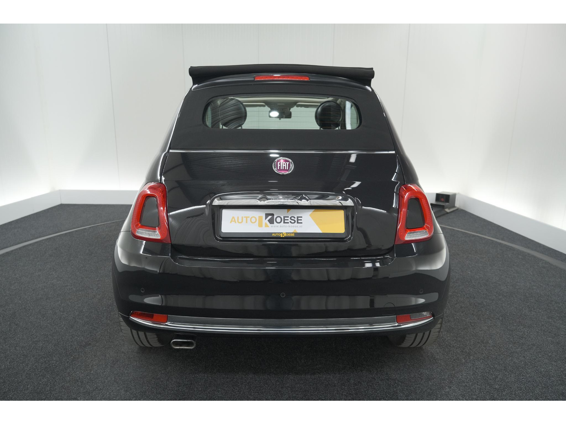Fiat 500 C TwinAir Turbo Lounge | Parkeersensoren | Climate control | Cruise control | Apple Carplay