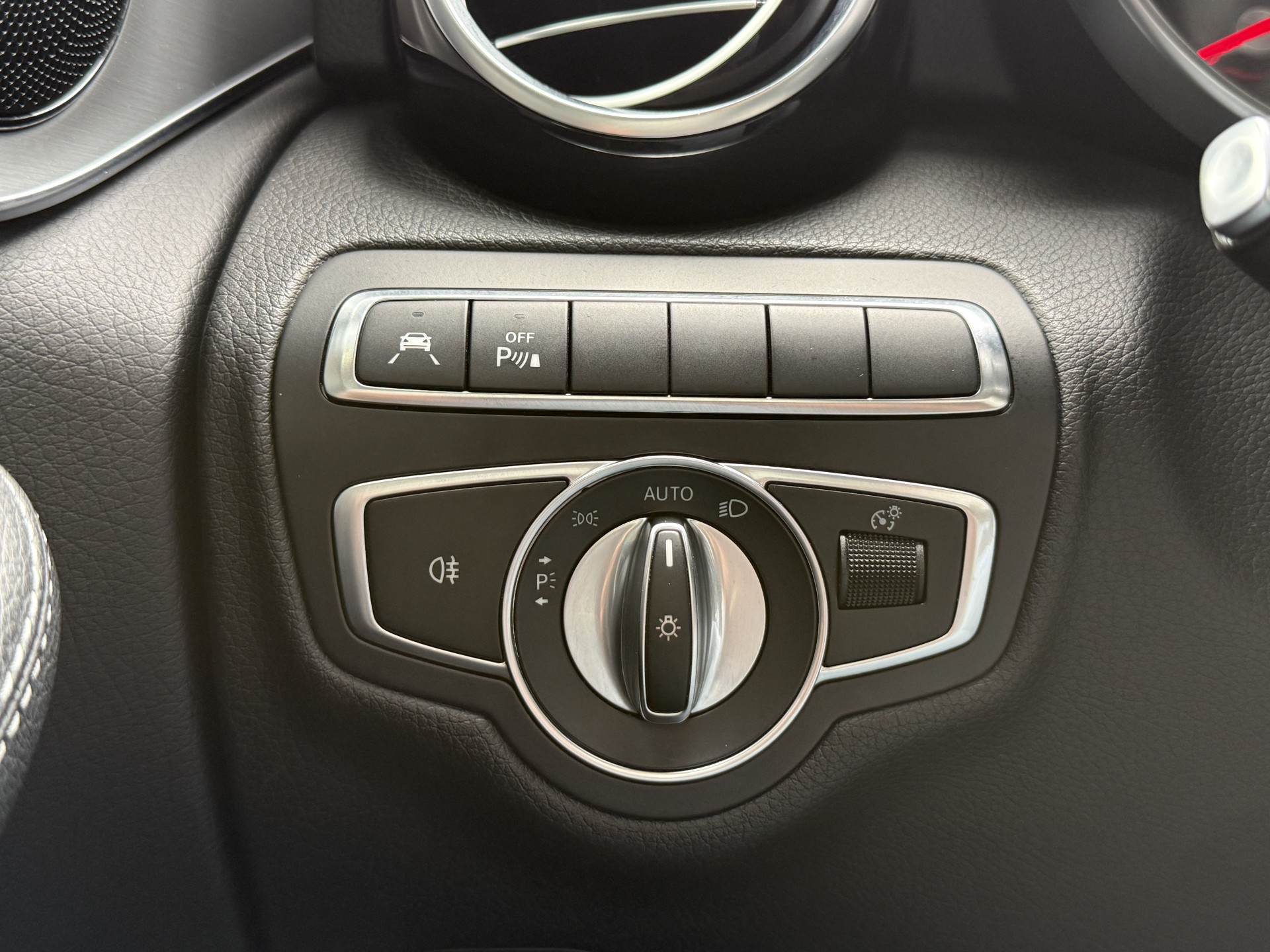 Mercedes-Benz GLC-klasse 250 4MATIC AMG Line Premium | Panoramadak | Stoelverwarming | Camera
