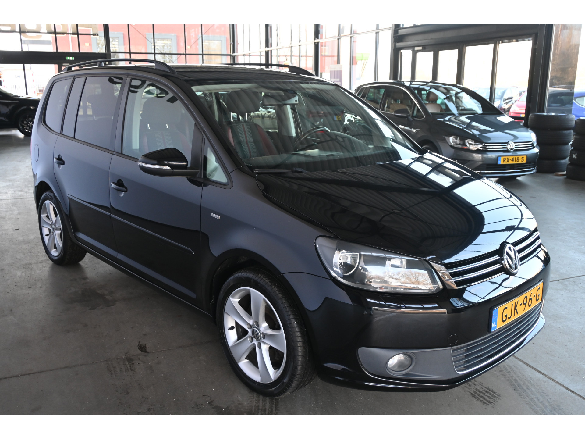 Volkswagen Touran 1.4 TSI Comfortline Clima Cruise control Stoelverwarming 100% Onderhouden! Inruil Mogelijk!