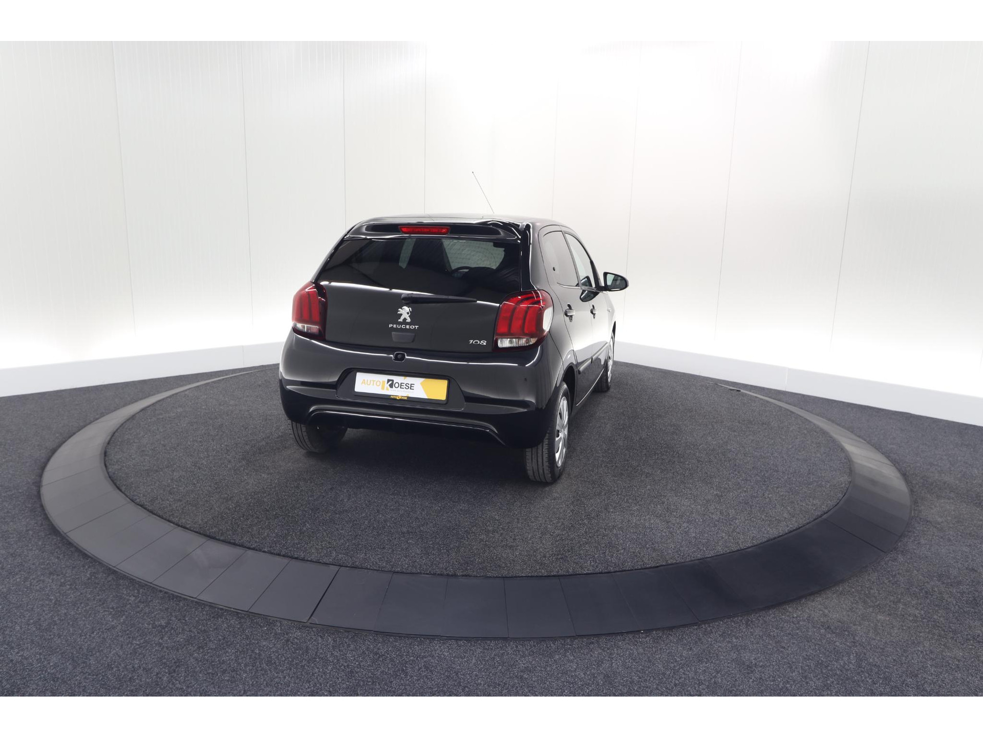 Peugeot 108 1.0 e-VTi Active | Unieke Auto! | Automaat | Airco | Getint Glas | Bluetooth Radio | 5 Deurs
