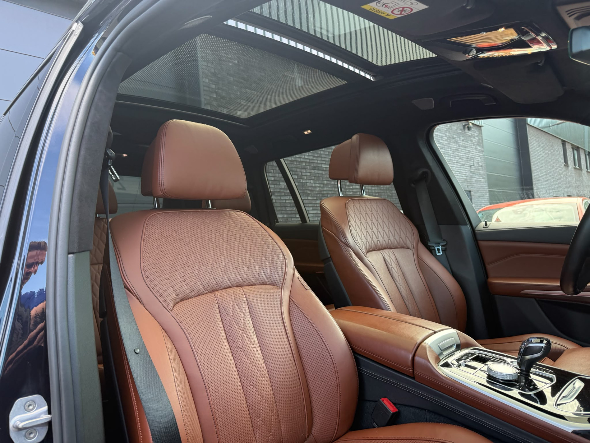 BMW X7 xDrive40i 6p. | 2E EIGENAAR | 3/6/12MND GARANTIE| M-SPORT |PANO | LASER | LED | B&W | MASSAGE | CARPLAY | TREKHAAK | DAB | BOMVOL |