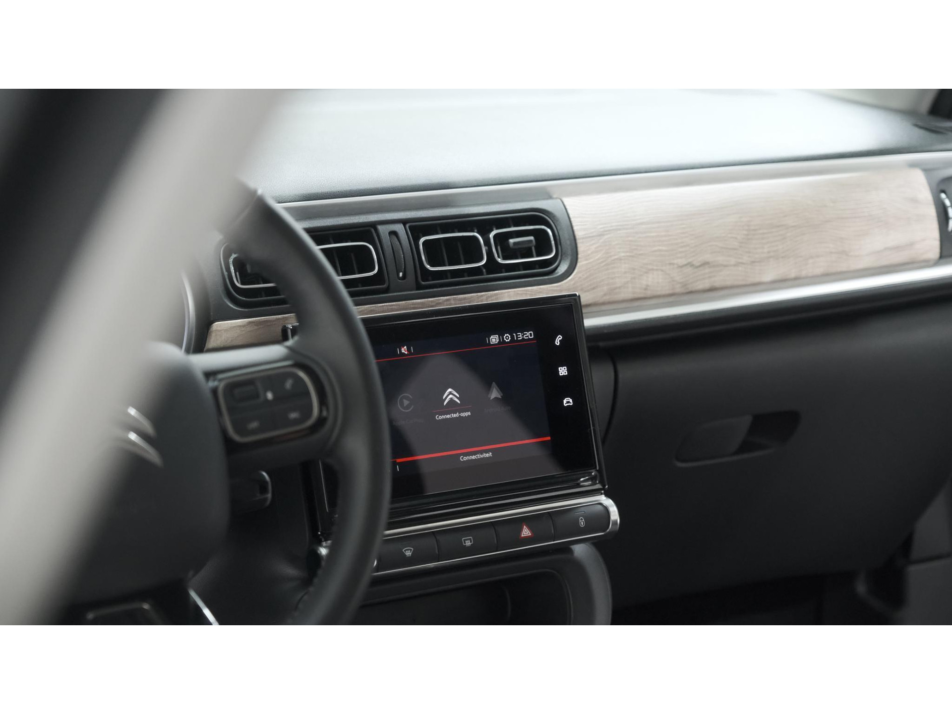 Citroen C3 PureTech 82 Feel Edition | Apple Carplay | Parkeersensoren | Navigatie | Climate Control | 16 Inch Velgen