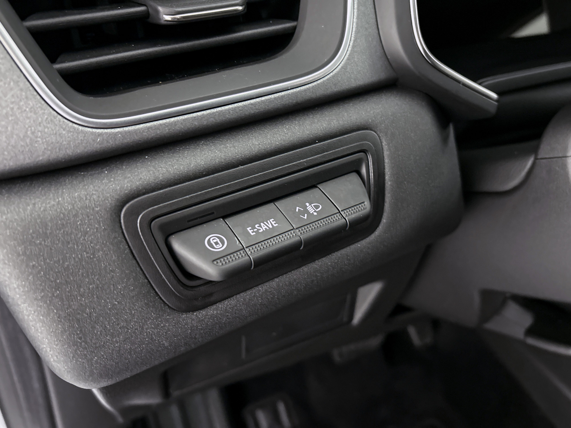 Renault Captur 1.8 E-Tech full hybrid 160PK techno | CAMERA | NAVI