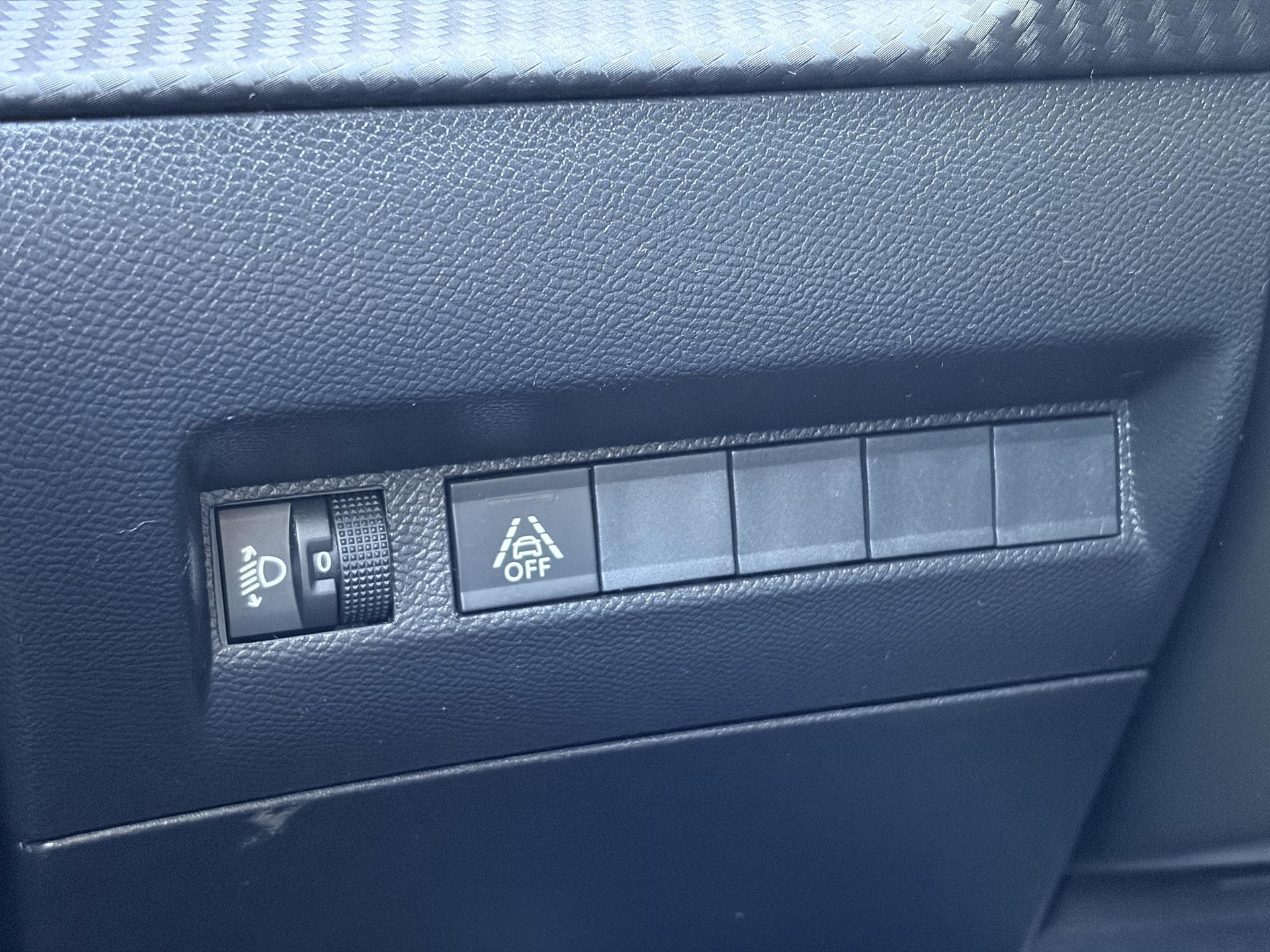 Peugeot 208 1.2 PureTech Blue Lease Active 2e Eigenaar,Navi,D-riem vv 07-2025,Pdc,Clima,Cruise,Rijstrooksensor,N.A.P,Bj 12-2019,Apk tot 08-2027