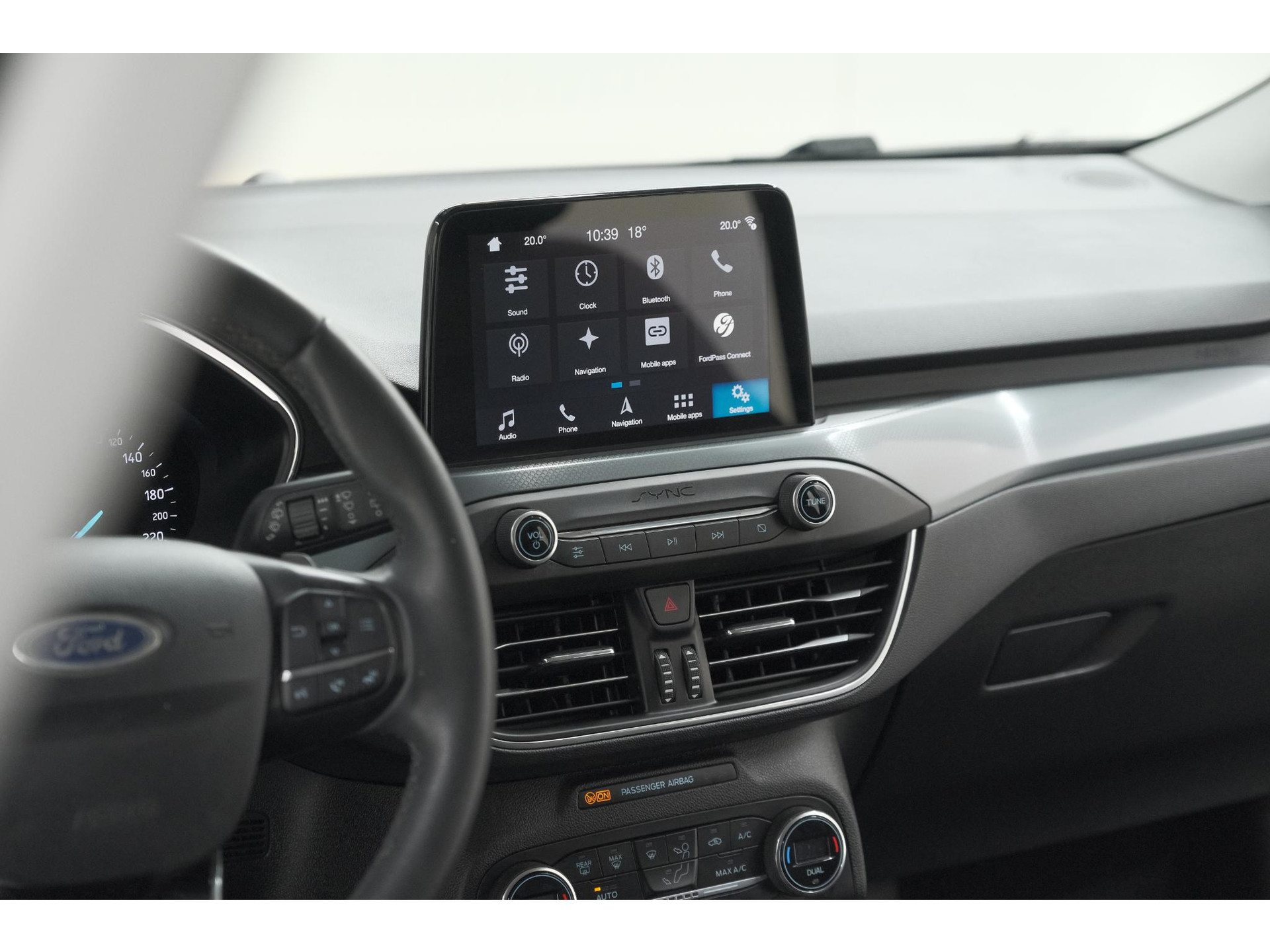 Ford Focus 1.5 EcoBoost Active Business | Lage Kilometerstand | Navigatie | Parkeersensoren | Apple Carplay