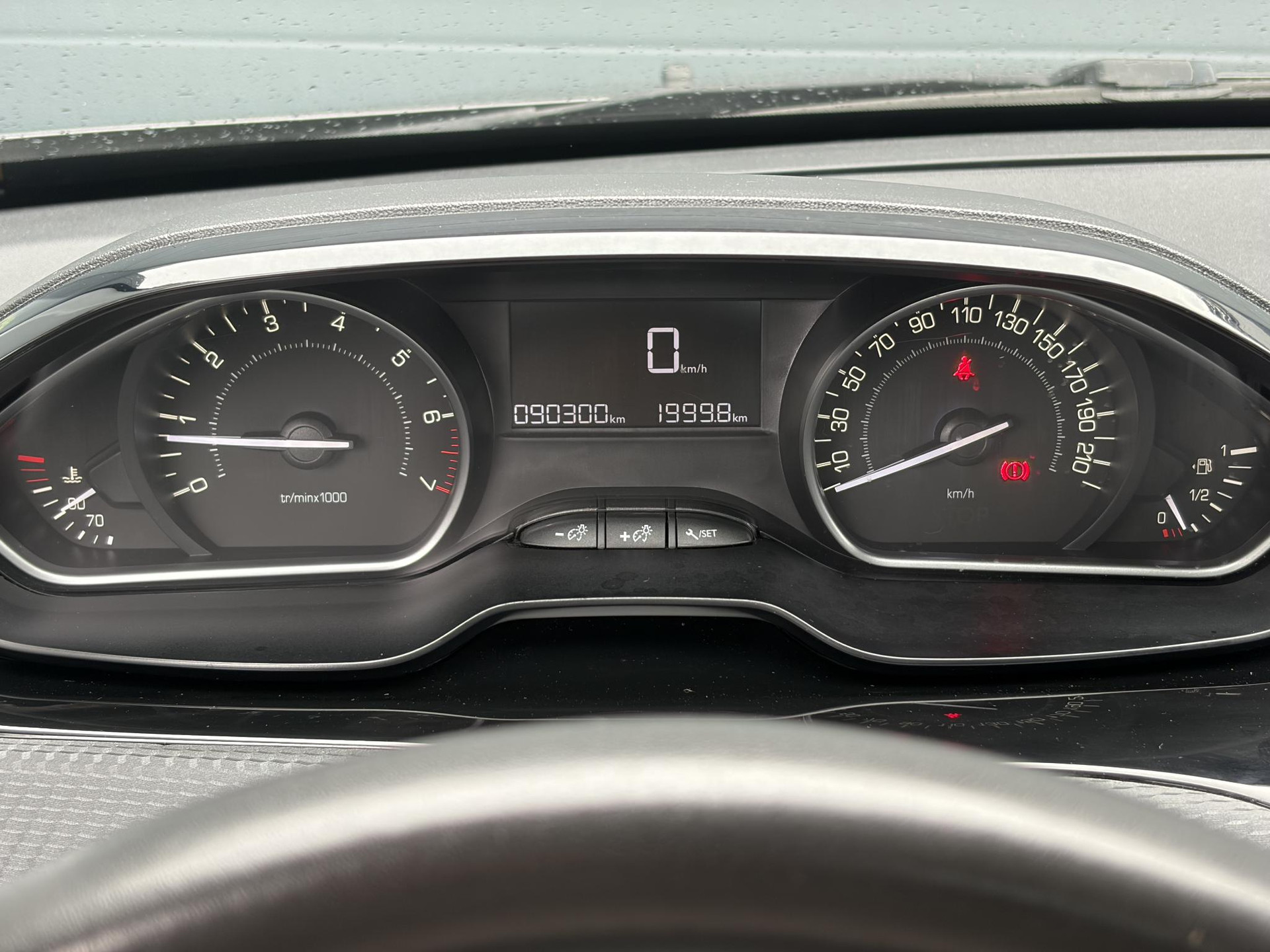 Peugeot 2008 1.2 PureTech Blue Lion ✓D-riem vv in 10-2025✓Navi✓110pk✓Carplay✓Airco✓Cruise✓Pdc✓N.A.P✓Apk tot 12-2026