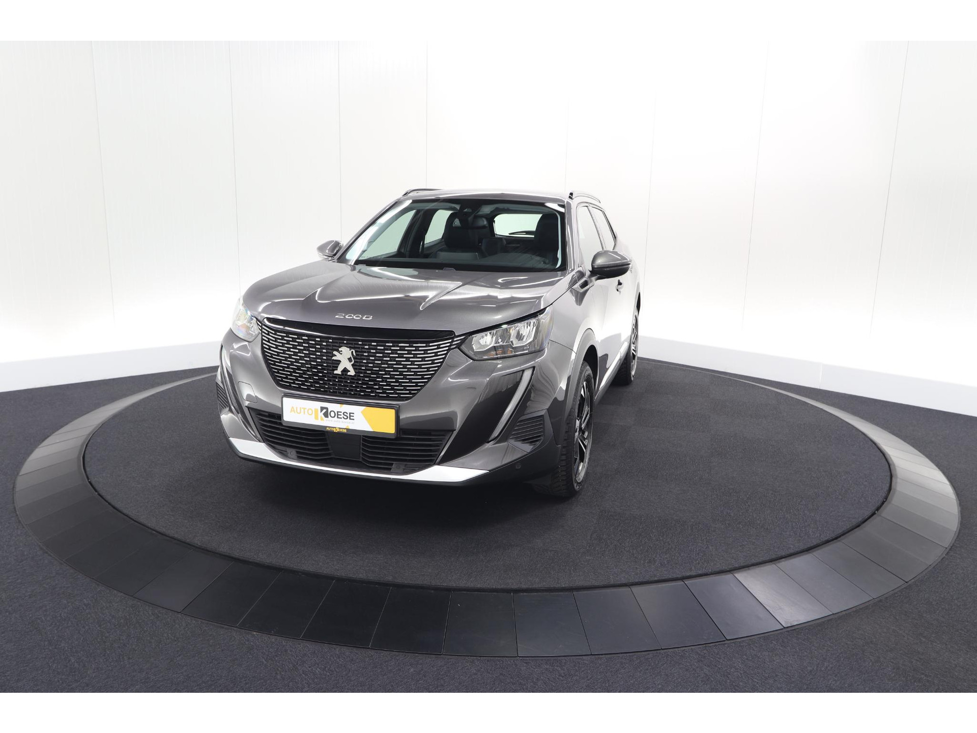 Peugeot 2008 PureTech 130 Allure | Camera | Stoelverwarming | Apple Carplay | Parkeersensoren voor + Achter