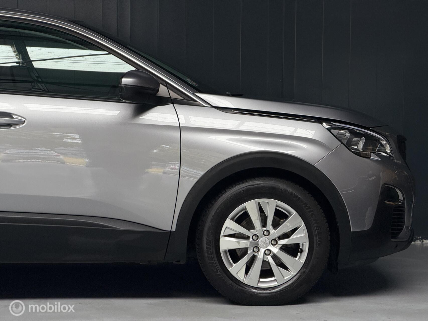 Peugeot 3008 1.2 PureTech Active|Automaat|CarPlay|Camera|Trekhaak|NAP