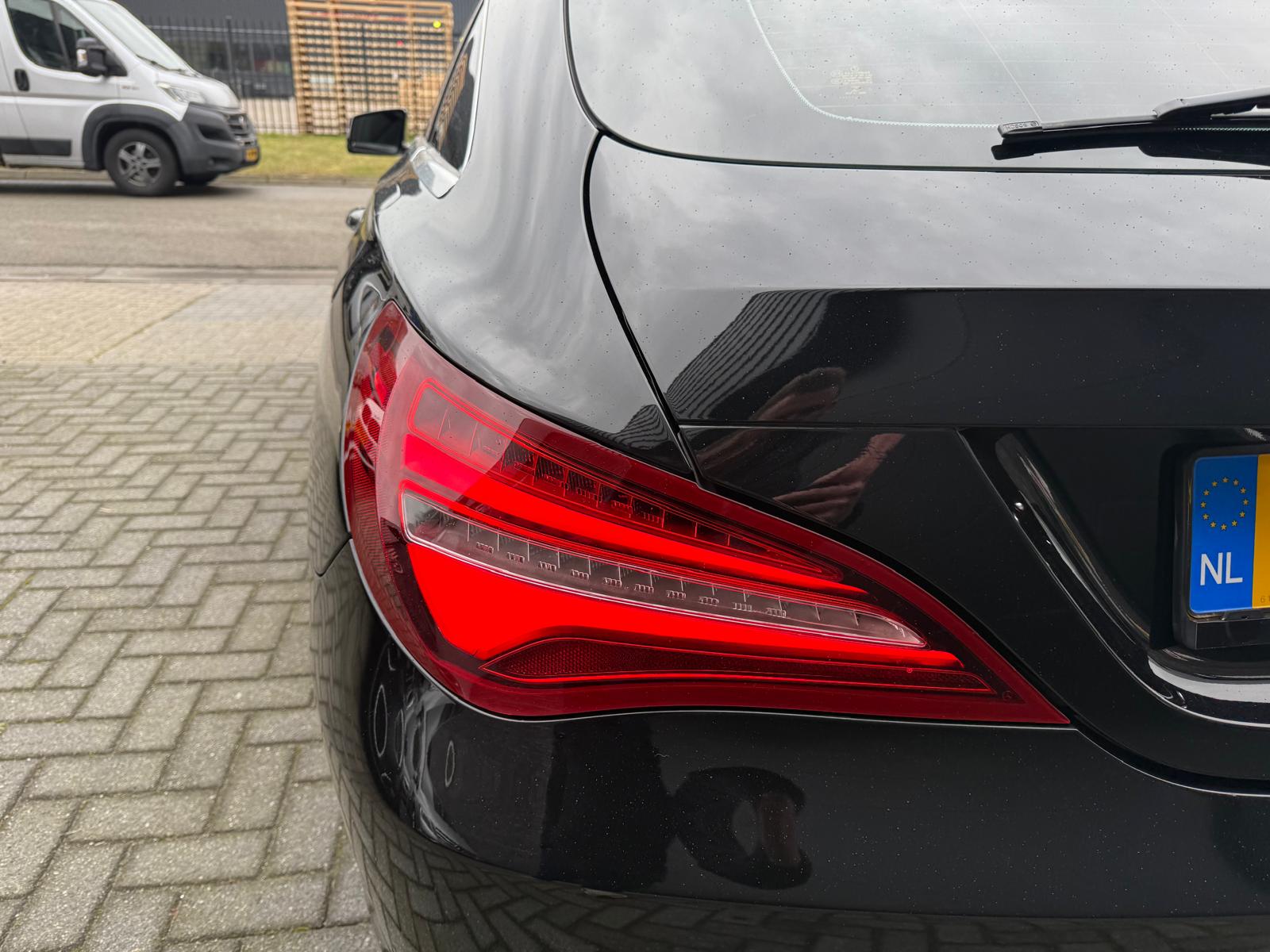 Mercedes-Benz CLA-klasse Shooting Brake 180 d Business Solution | 1E EIGENAAR | 3/6/12MND GARANTIE | AUTOMAAT | AIRCO | CRUISE | NAVI | LMV | LED | TREKHAAK |