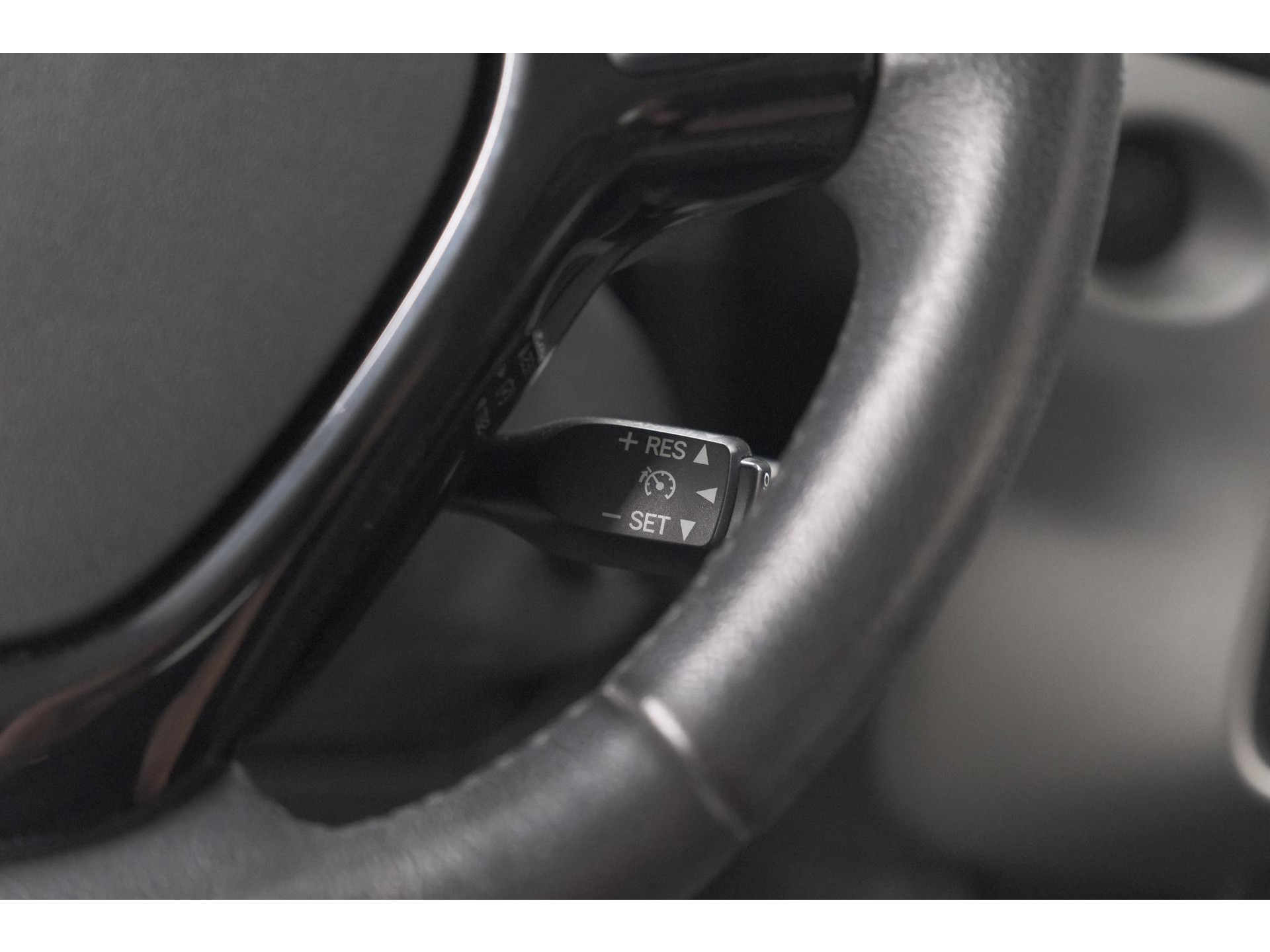 Citroen C1 1.0 e-VTi Feel | Camera | Airco | Lichtmetalen Velgen | DAB | 5 Deurs