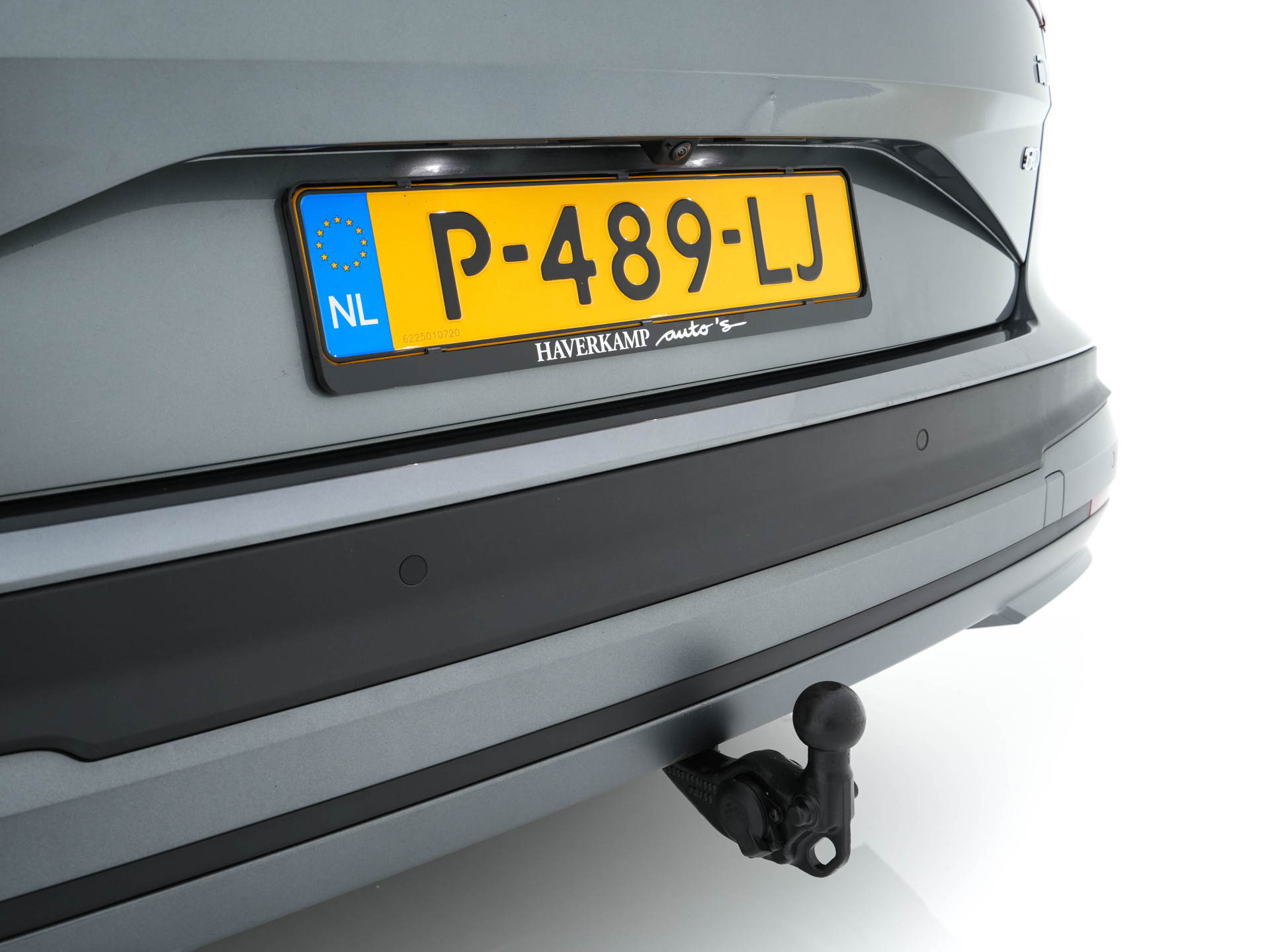 ŠKODA Enyaq iV 60 [ 3-Fase ] {SOH-87%} (INCL-BTW) *PANO | FULL-LED | DIGI-COCKPIT | CAMERA | KEYLESS | NAVI-FULLMAP | PRIVACY-GLASS | AMBIENT-LIGHT | ECC | COMFORT-SEATS | DAB + | PDC | CRUISE | CARPLAY | TOWBAR | 19 "ALU*