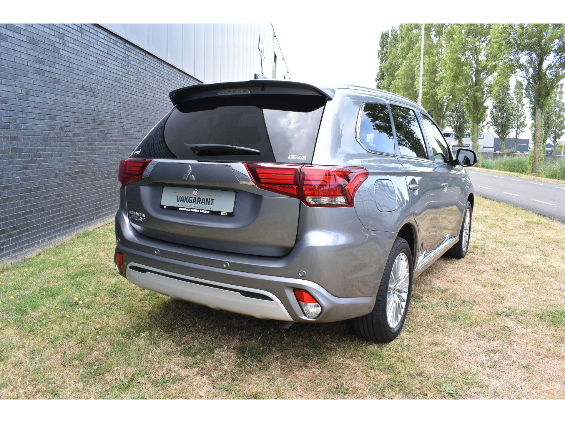 Mitsubishi Outlander 2.4 PHEV Instyle Plugin-hybride