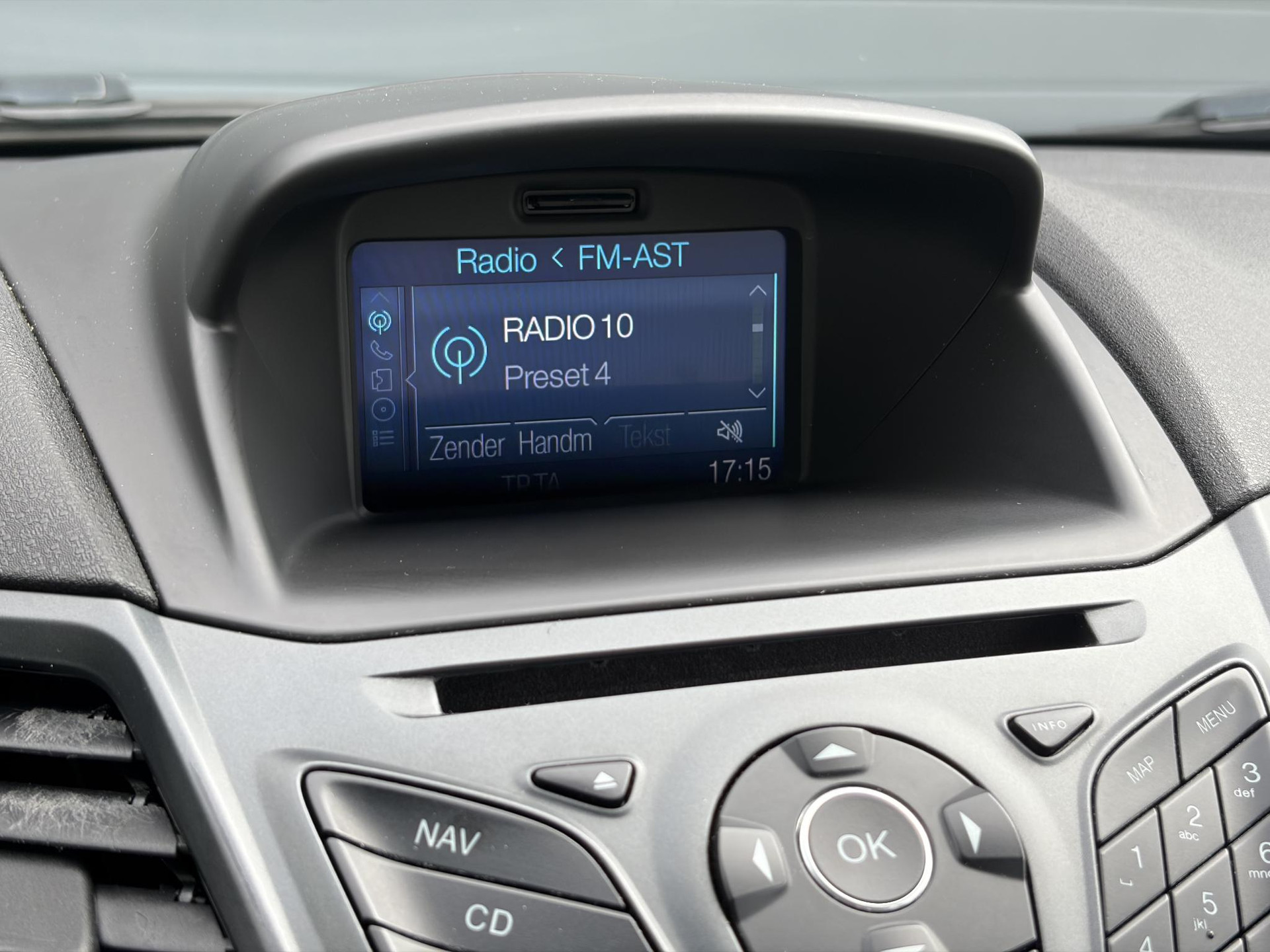 Ford Fiesta 1.0 Style Ultimate 2e Eigenaar l Navi l Airco l Cruise l Lm velgen l Pdc V+A l N.A.P l 5 Deurs l Weinig km l Zeer Zuinig l Apk tot 04-2027