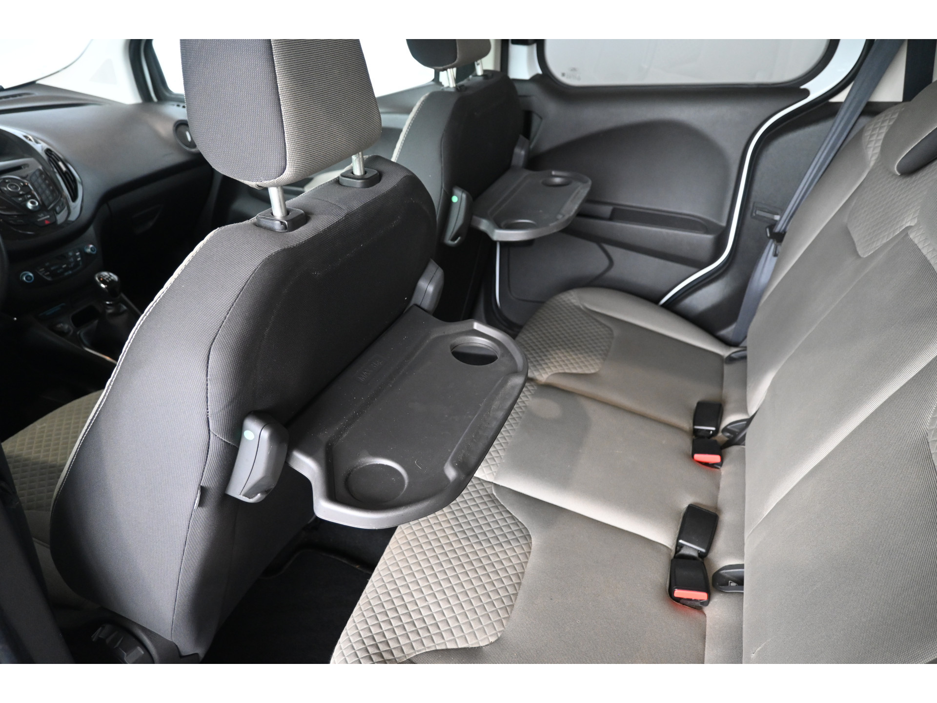 Ford Tourneo Courier 1.0 Titanium Clima Navigatie 2x Schuifdeur Stoelverwarming Cruise Control Rijklaarprijs! Inruil Mogelijk!