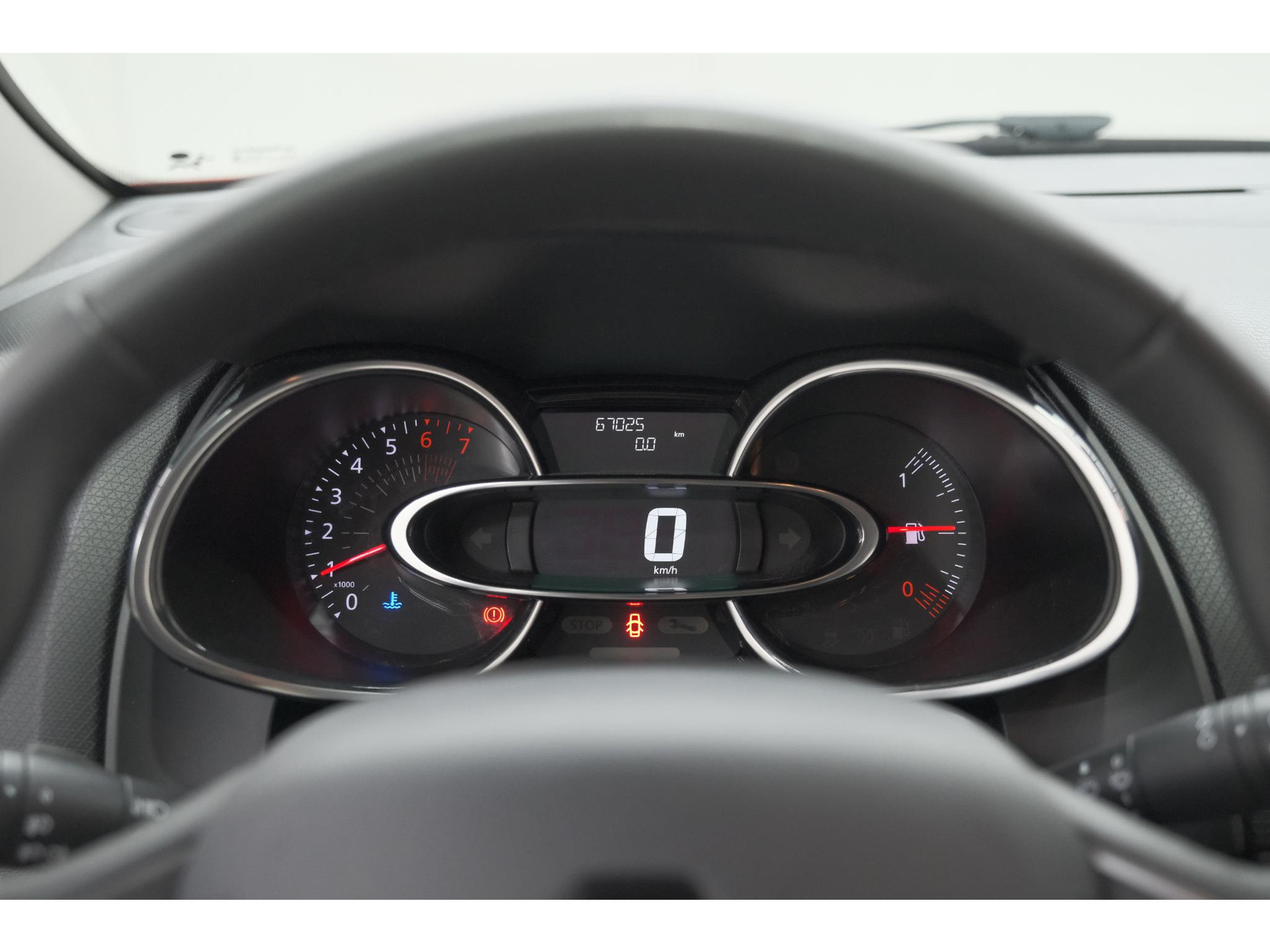 Renault Clio TCe 90 Limited | Trekhaak | Parkeersensoren | Navigatie