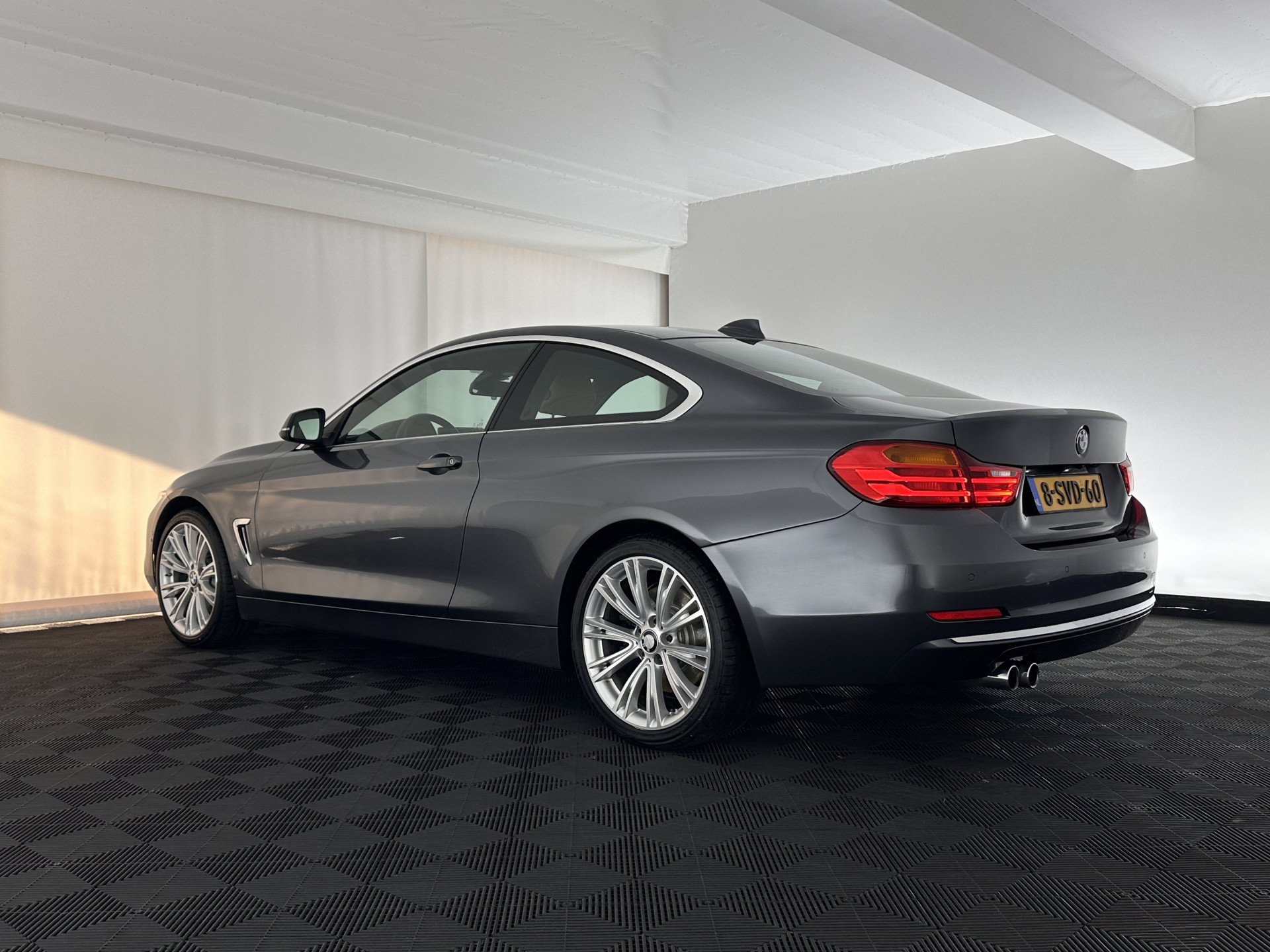 BMW 4-serie Coupé 435d xDrive Executive Aut. *LEATHER | BI-XENON | MEMORY-PACK | TOPVIEW | HEAD-UP | BLINDSPOT | HEATED-SPORTSEATS | KEYLESS | NAVI-FULLMAP | ECC | PDC | CRUISE | 19''ALU*