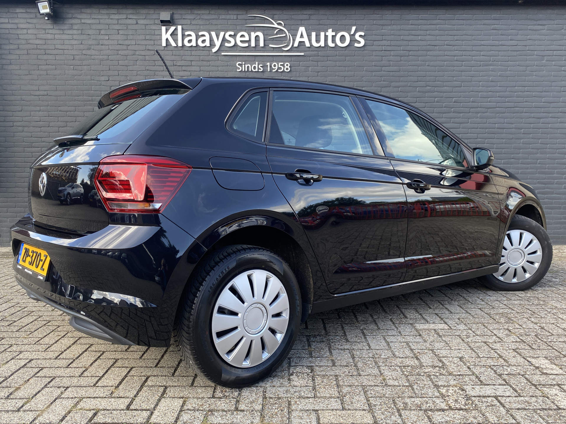 Volkswagen Polo 1.0 Comfortline | apple carplay - android auto | airco | cruise control | bluetooth | lichtsensor | NL auto