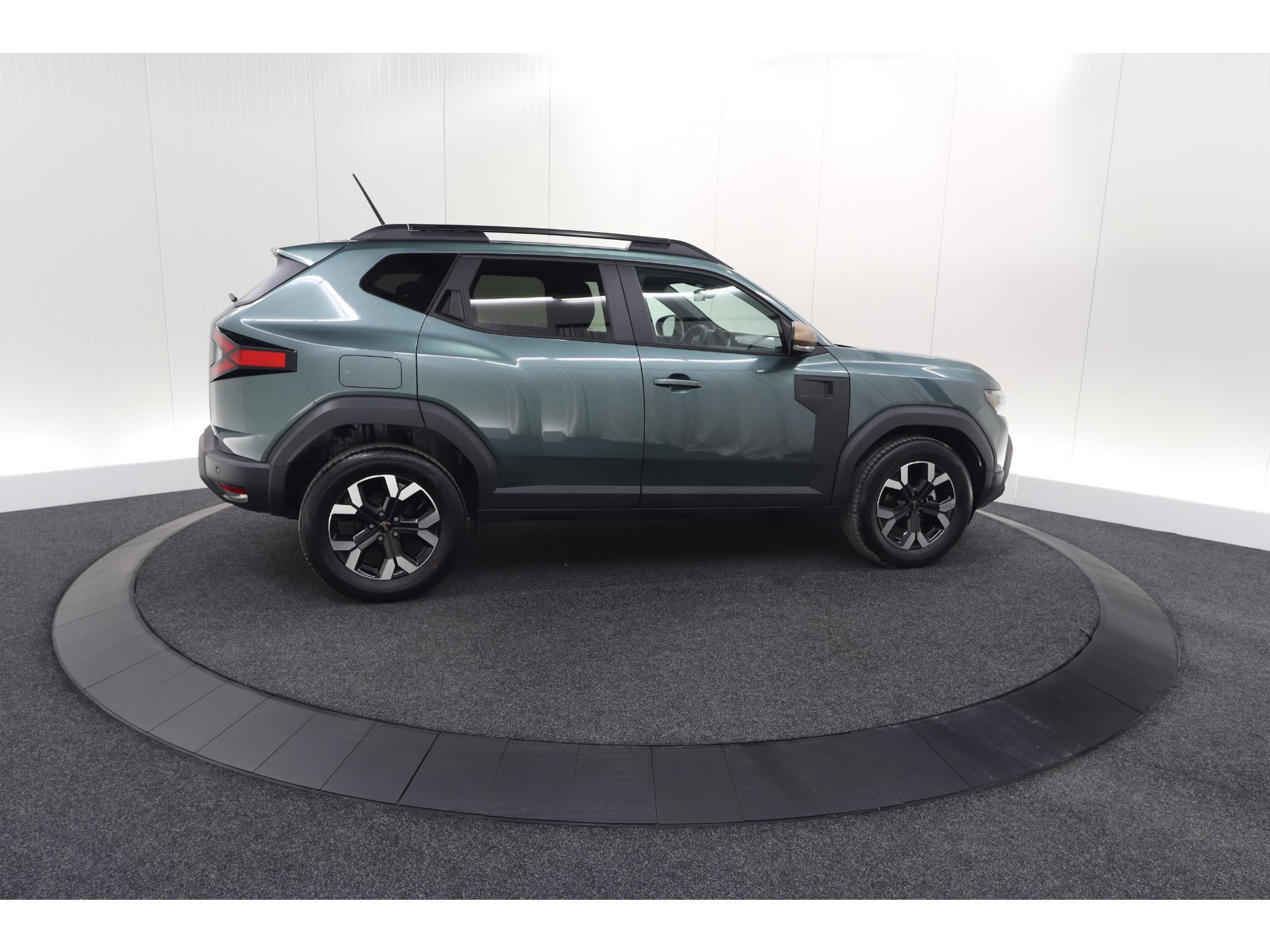 Dacia Duster Mild Hybrid 130 Extreme | Camera | Apple Carplay | Parkeersensoren | Stuurwielverwarming