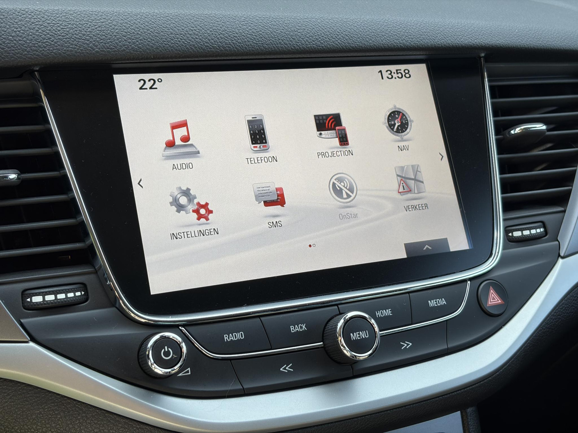 Opel Astra 1.4 Black Edition 2e Eigenaar,Carplay,150pk,Navi,6 Bak,Airco,Cruise,Lm velgen,Pdc,N.A.P,Apk tot 10-2027