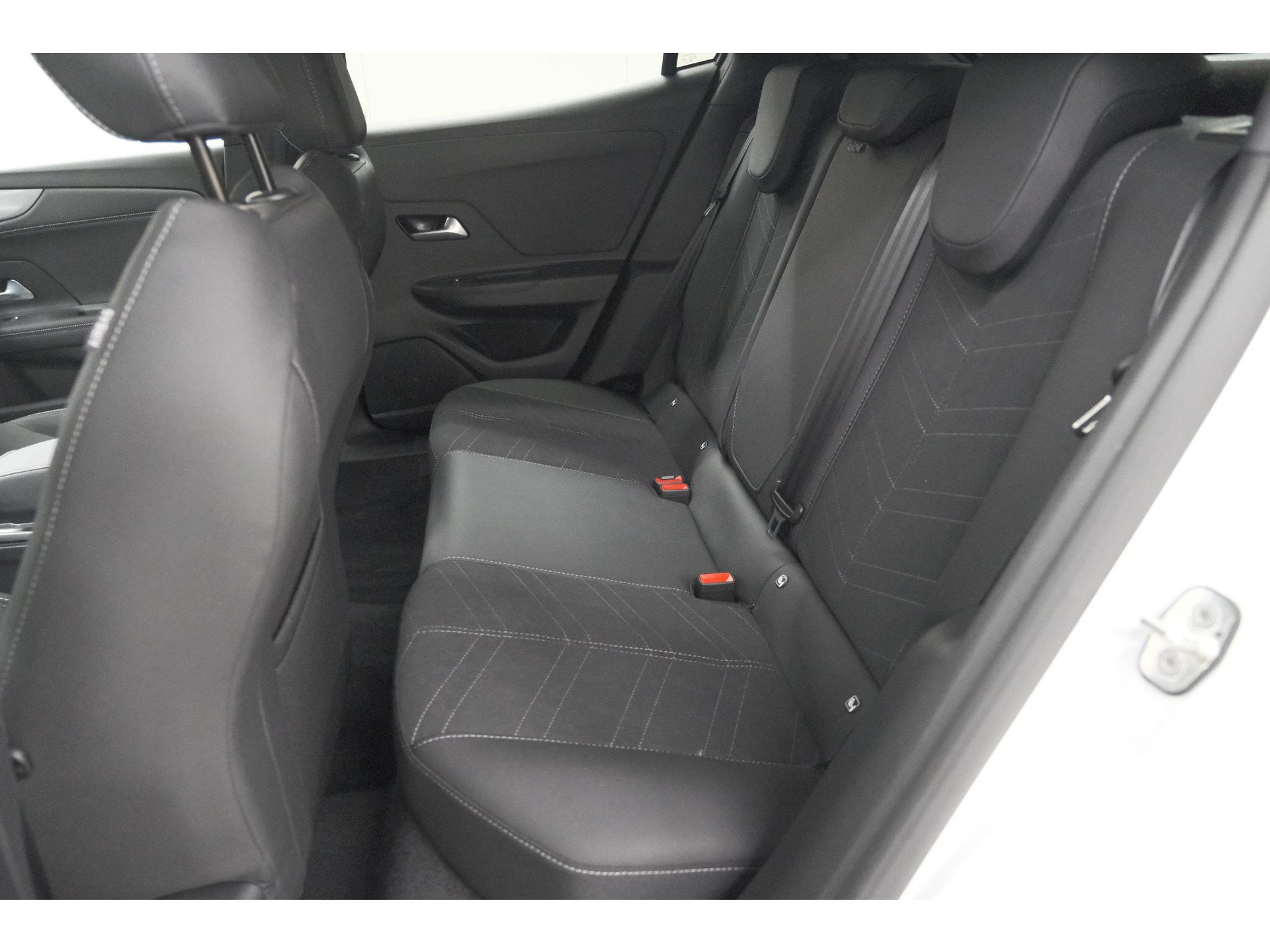Opel Mokka Turbo 130 AT8 GS | Nieuw Model | Camera | Massagefunctie | Apple Carplay | Stoelverwarming