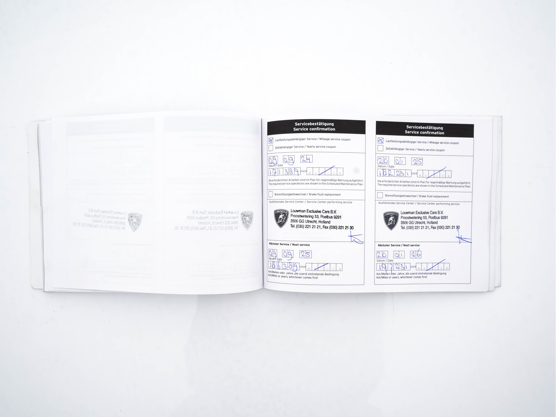 Lamborghini Urus 4.0 V8 Pearl Capsule (INCL-BTW) *CERAMIC-BRAKES | PANO | HEAD-UP | SOFT-CLOSE | LEATHER-ALCANTARA | FULL-LED | NIGHT-VISION | BANG&OLUFSEN | MEMORY-PACK | HEATED-SPORTSEATS | TOP-VIEW | ADAPTIVE-CRUISE | ...