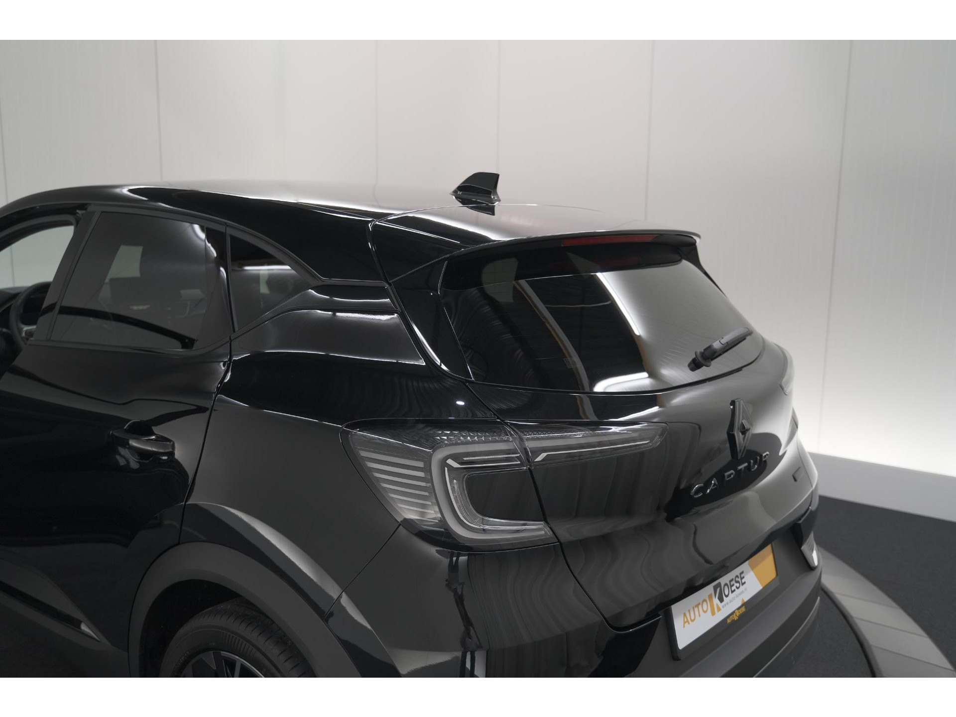 Renault Captur 1.8 E-Tech full hybrid 160 esprit Alpine | Rondom Camerazicht | Adaptieve Cruise Control | Navigatie