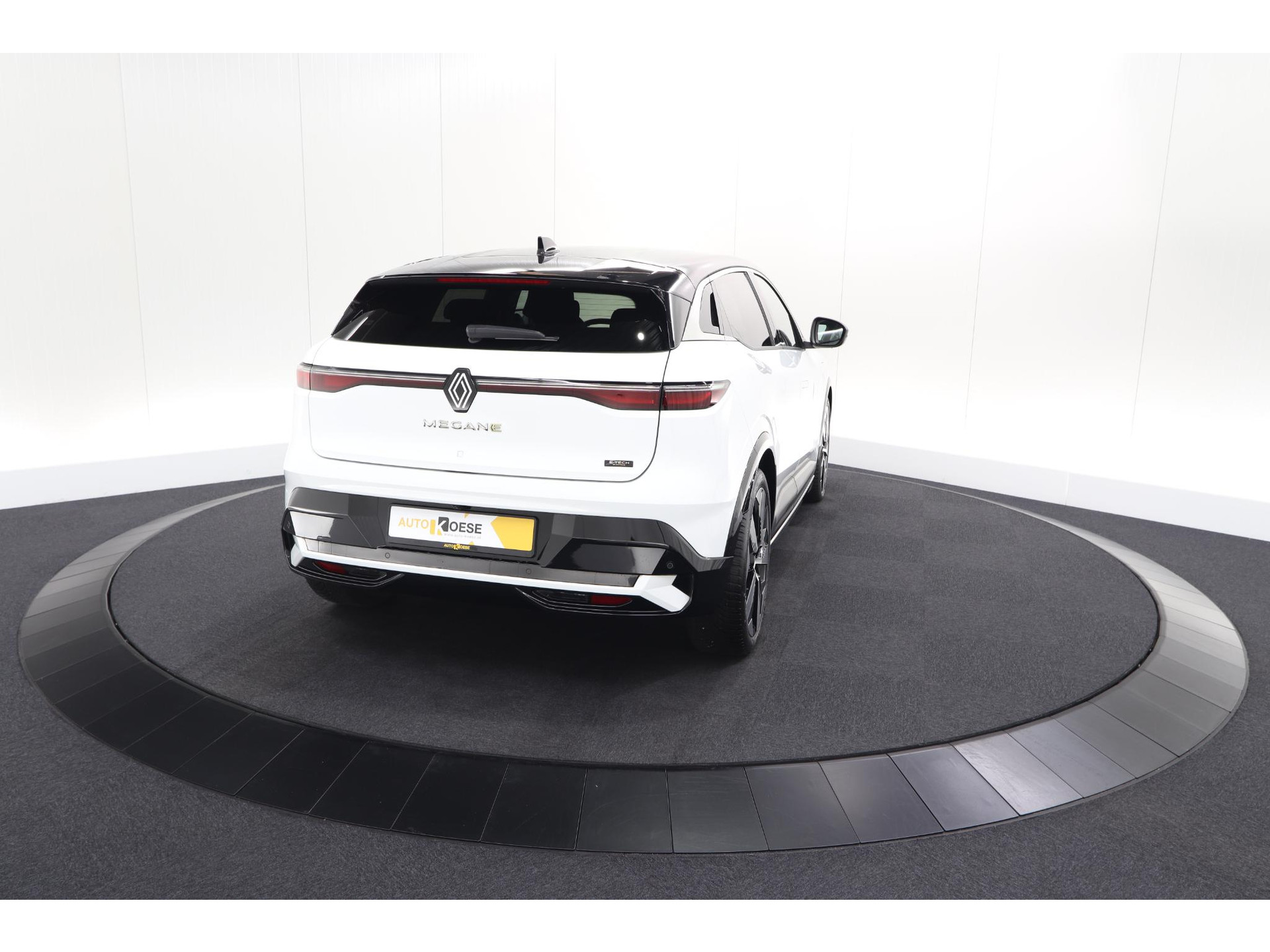 Renault Megane E-Tech EV60 Optimum Charge Techno | 95,4% SOH | Adaptieve Cruise Control | Camera | Apple Carplay