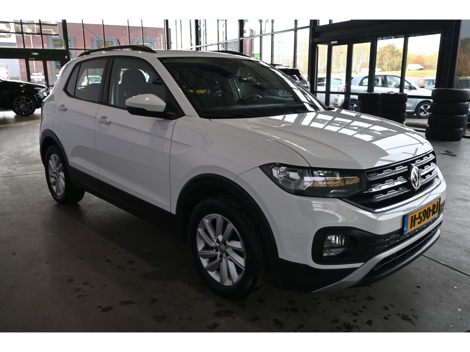 Volkswagen T-Cross 1.0 TSI Life Clima Cruise Control Navigatie Carplay Camera Rijklaarprijs Inruil Mogelijk!