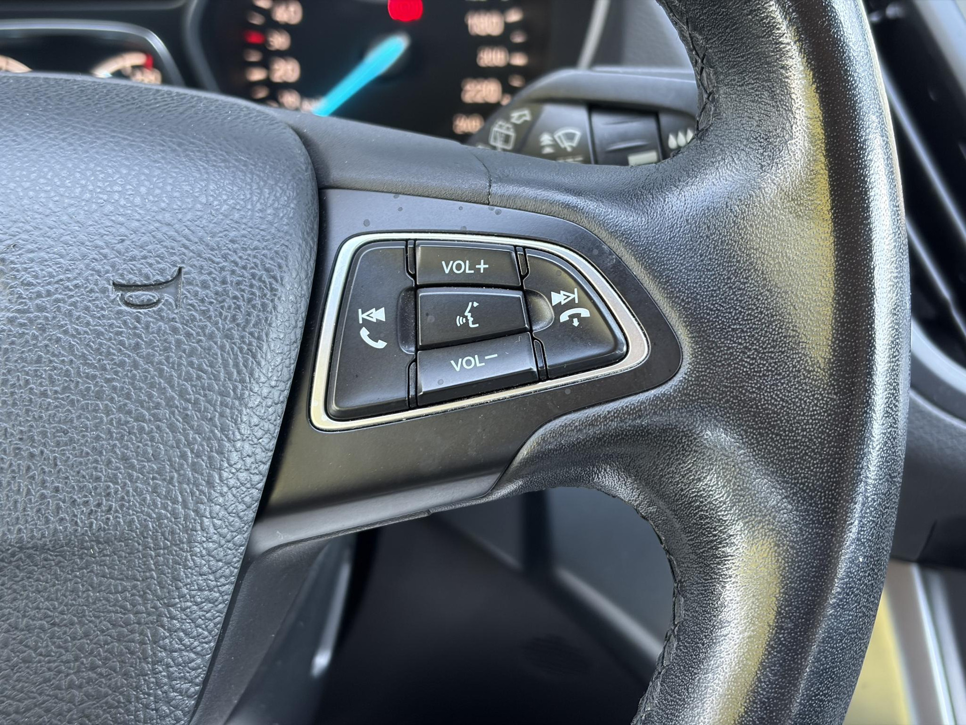 Ford Kuga 1.5 EcoBoost Trend Ultimate ✓2e Eigenaar✓Navi✓Trekhaak✓Carplay✓Clima✓Cruise✓Lm velgen✓Pdc✓120pk✓6 Bak✓N.A.P✓Apk tot 10-2027