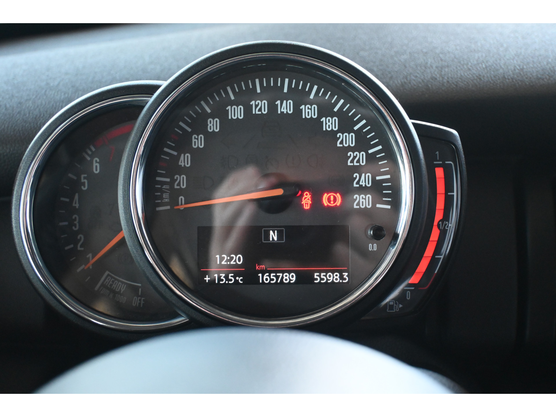 MINI Mini 1.5 Business Nap Airco Cruise control Navigatie Lichtmetaal Inruil mogelijk