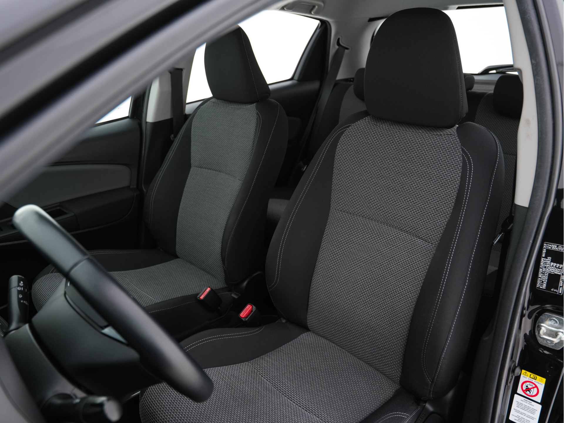 Toyota Yaris 1.5 Hybrid Aspiration Aut. *ECC | HEATED-COMFORTSEATS | CAMERA*