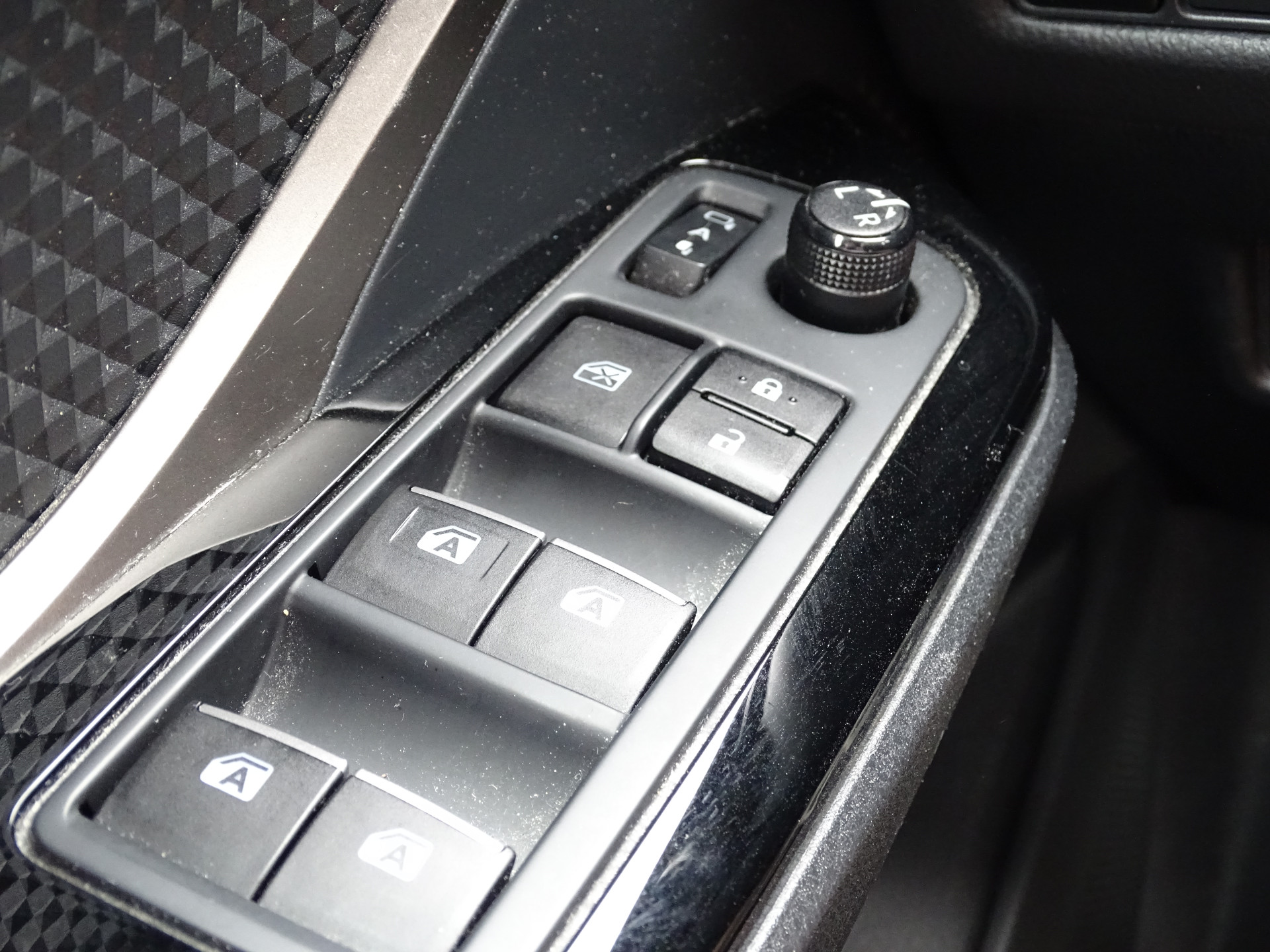 Toyota C-HR 1.8 Hybrid Energy