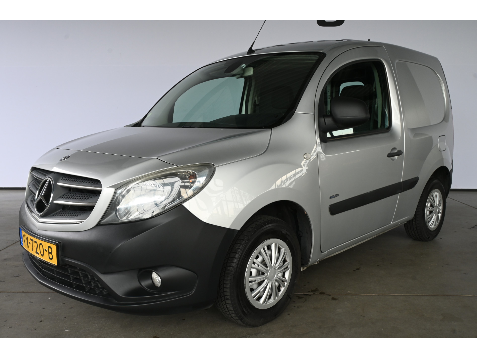 Mercedes-Benz Citan 108 CDI BlueEFFICIENCY Airco Navigatie Trekhaak Rijklaarprijs! Inruil Mogelijk!